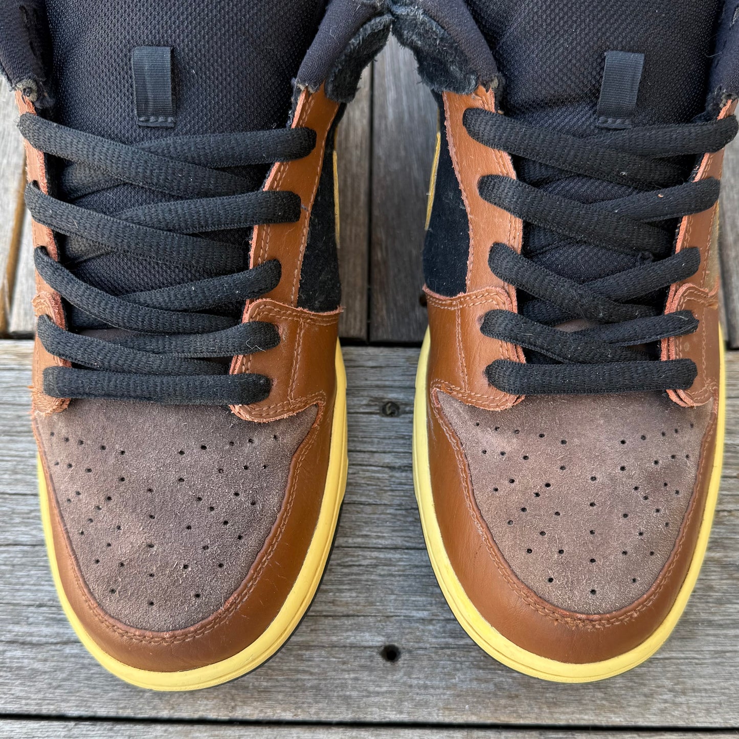 Nike SB Dunk Low Black & Tan Size 11.5