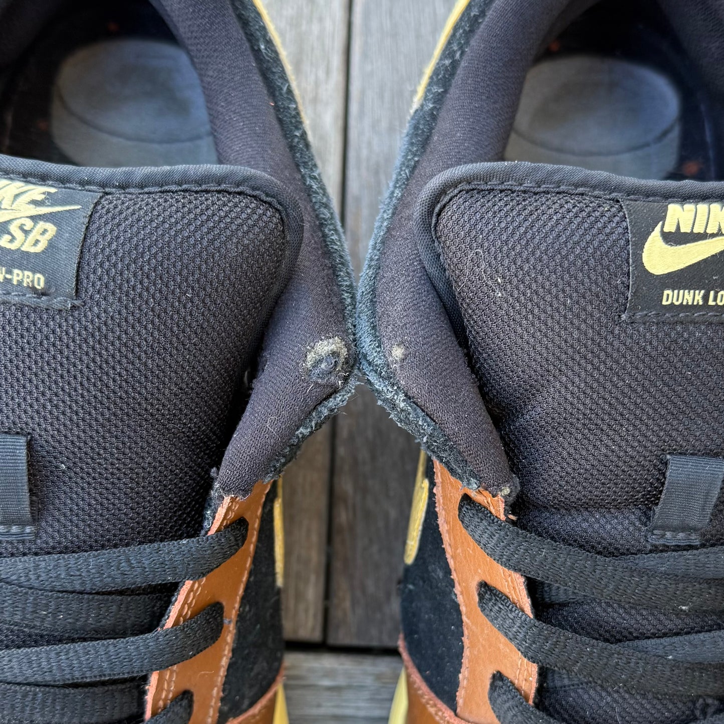 Nike SB Dunk Low Black & Tan Size 11.5