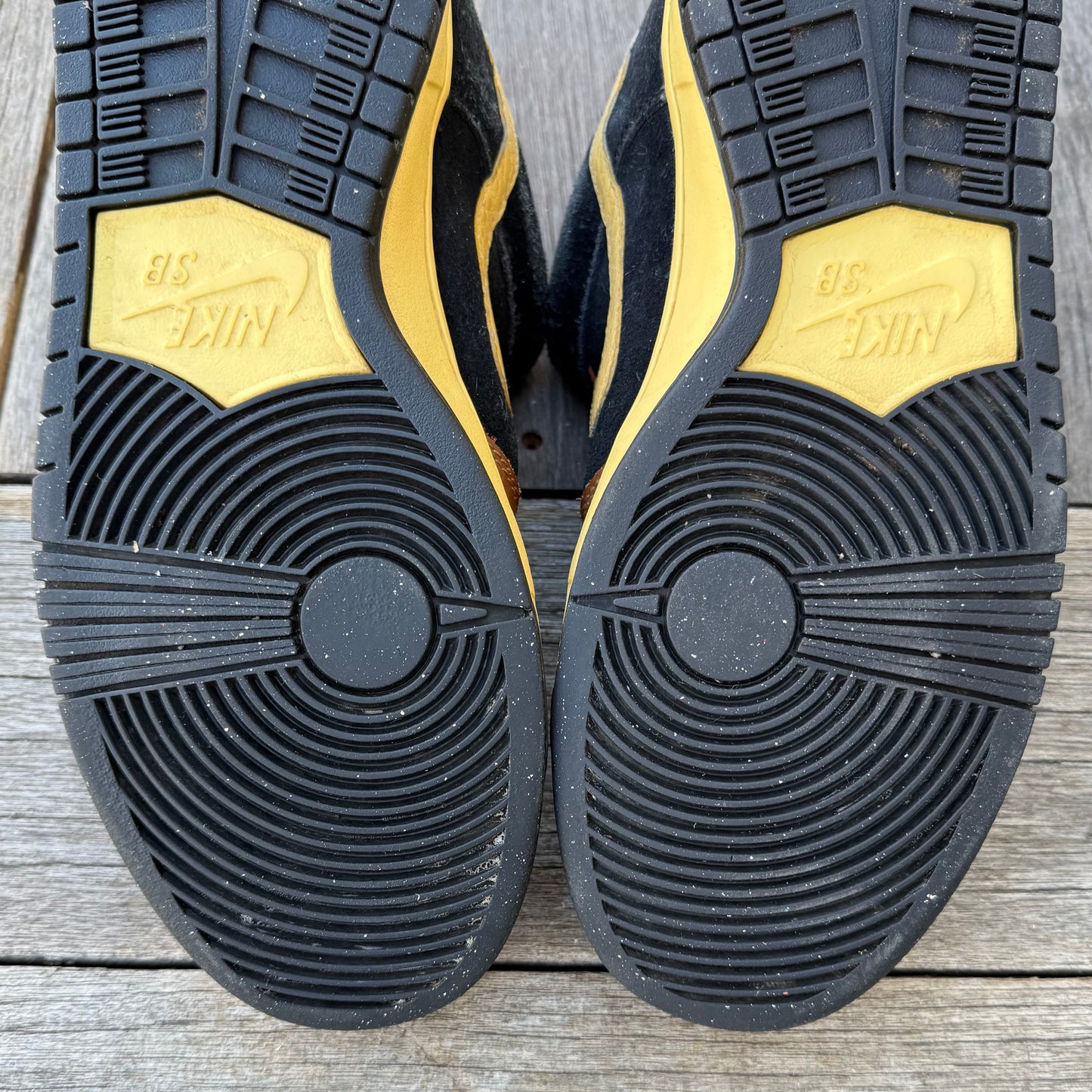 Nike SB Dunk Low Black & Tan Size 11.5