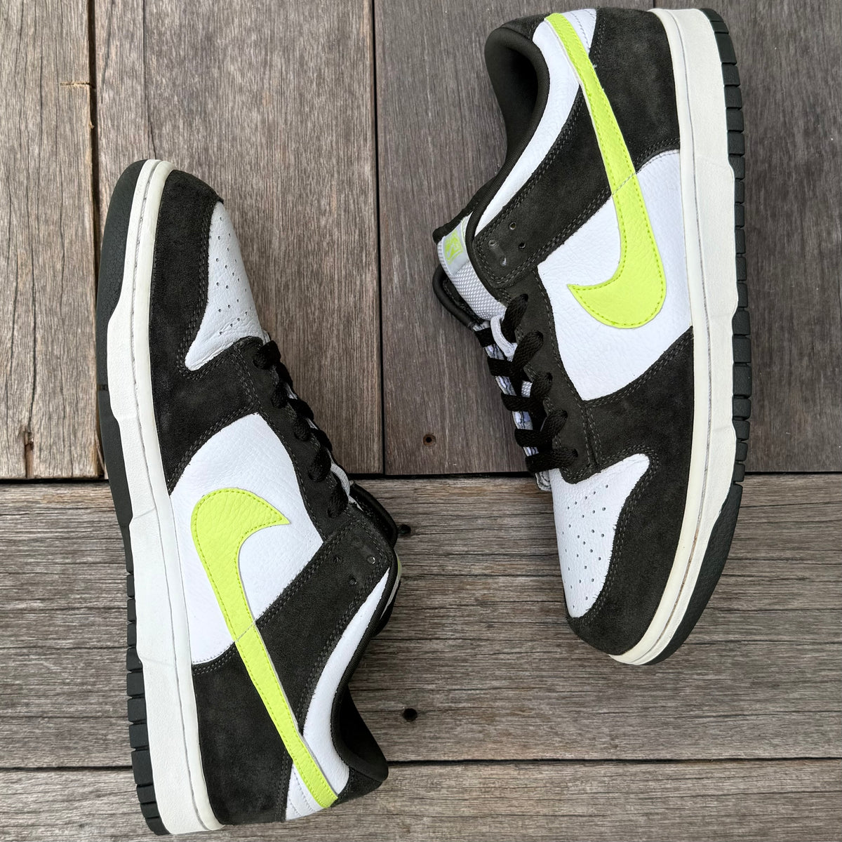 Nike Dunk Low 6.0 Dark Army Volt Size 10