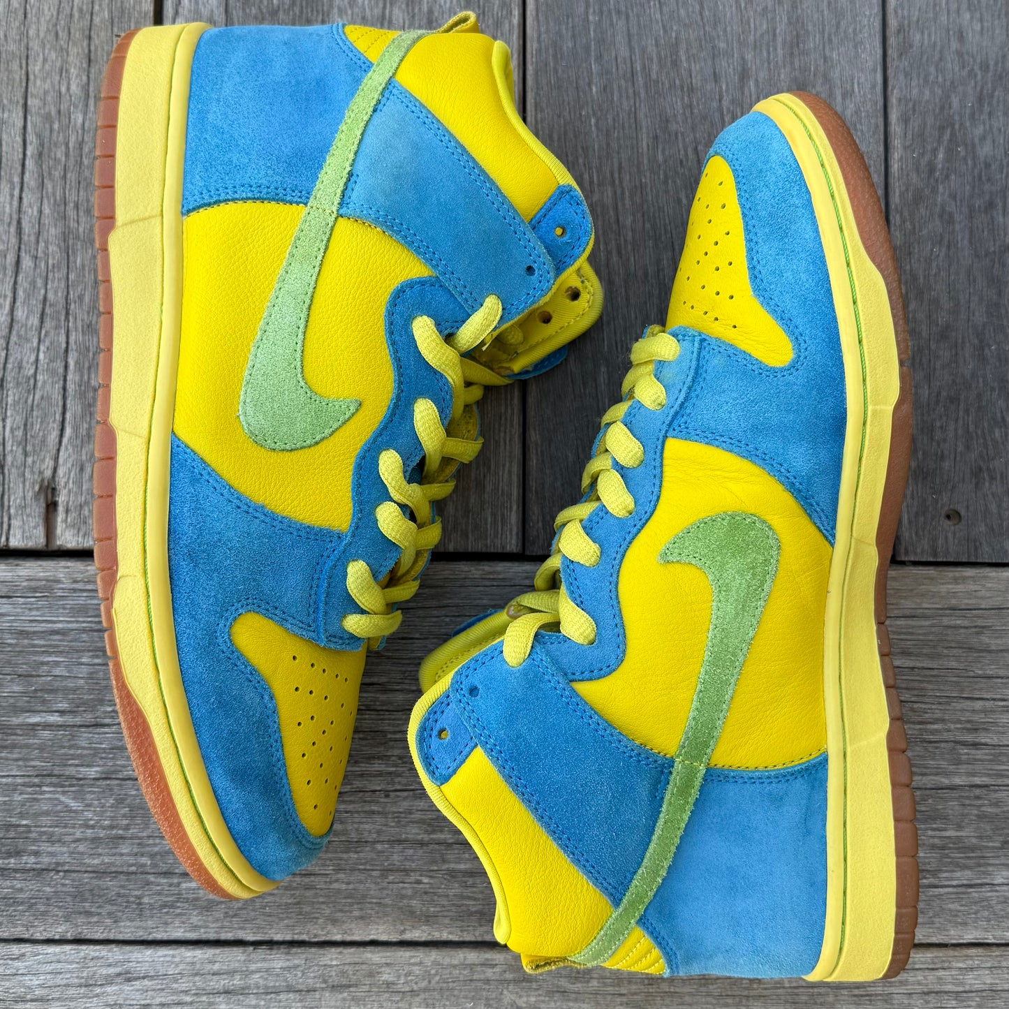 Nike SB Dunk High Marge Simpson Size 9.5