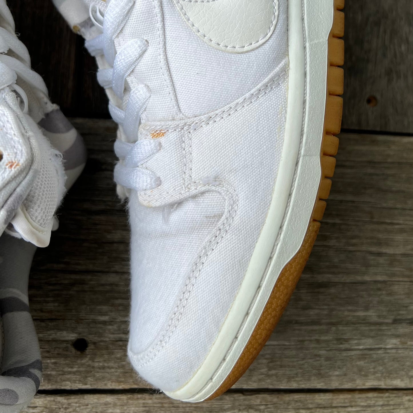 Nike SB Dunk Low Tokyo (Retro) Size 9.5