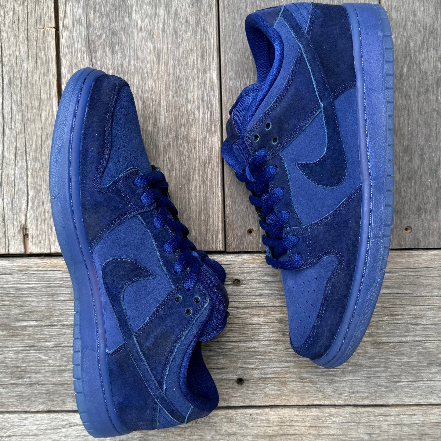 Nike SB Dunk Low Once in a Blue Moon Size 9
