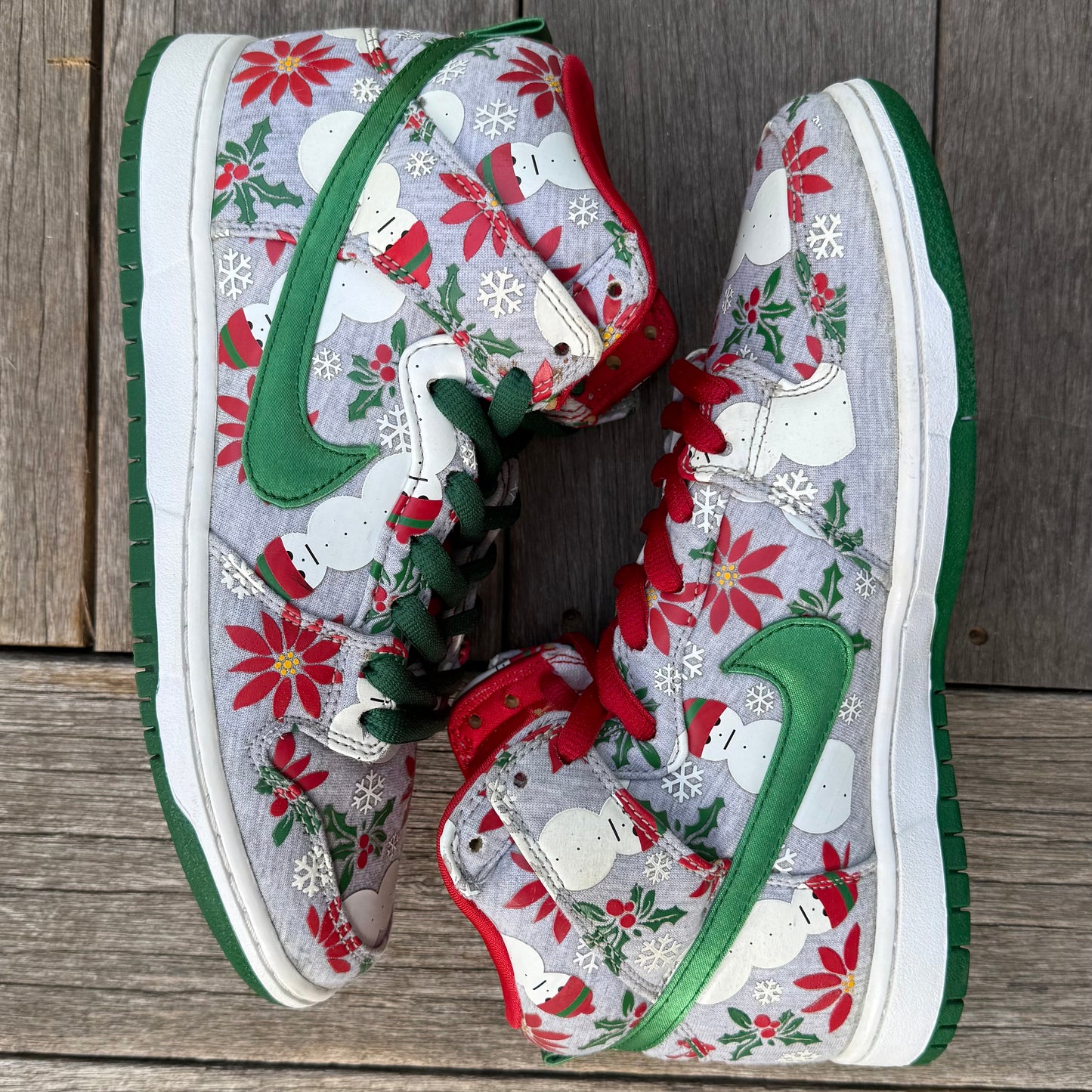 Nike SB Dunk High Grey Ugly Christmas Sweater Size 9.5