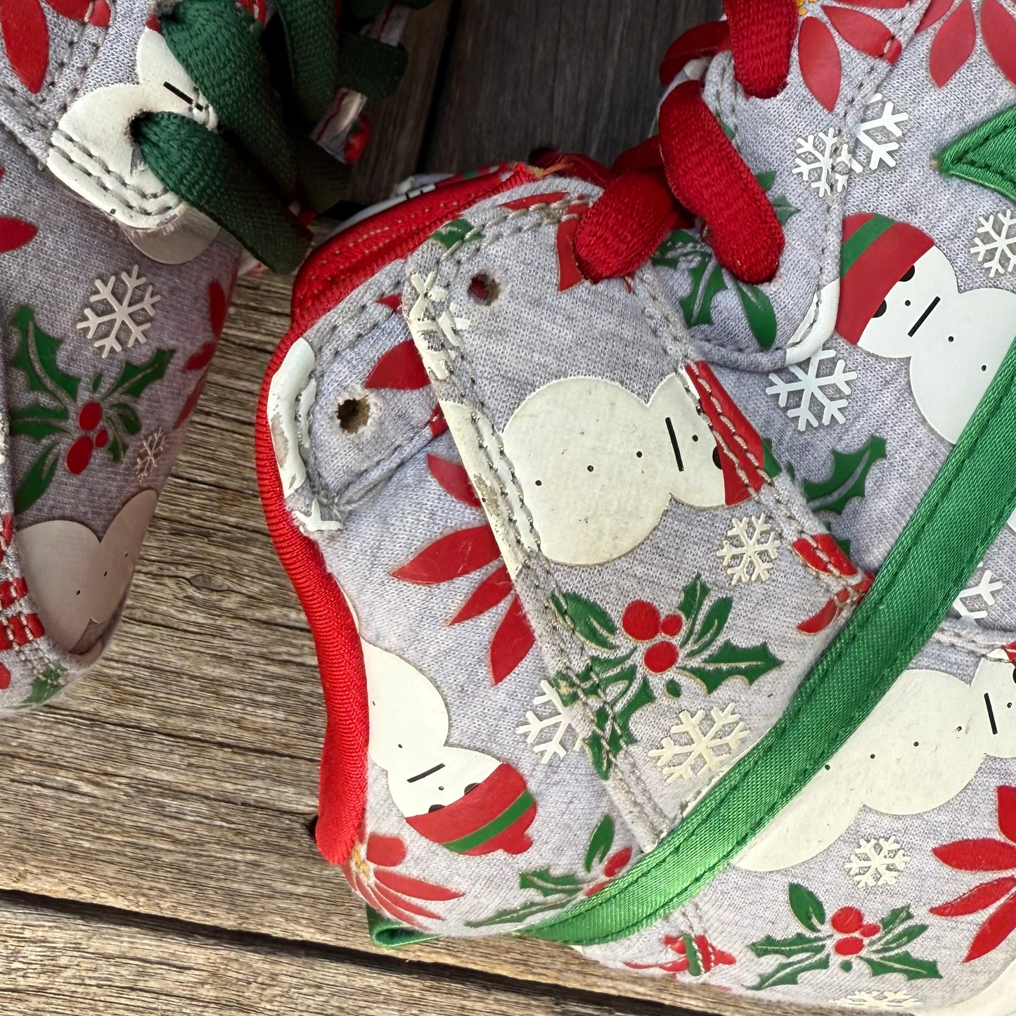 Nike SB Dunk High Grey Ugly Christmas Sweater Size 9.5