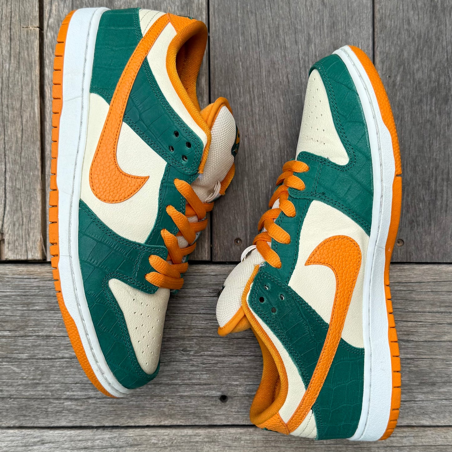 Nike SB Dunk Low Kumquat Legion Pine Size 10