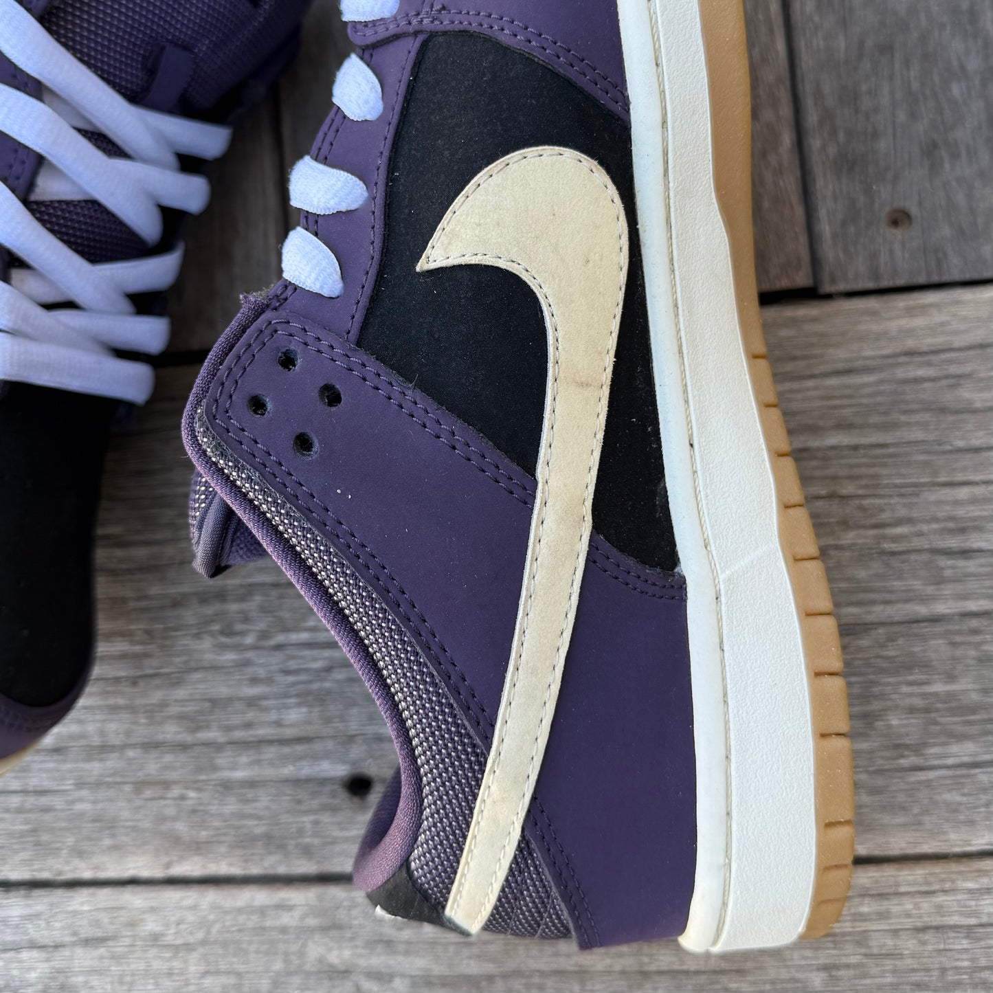 Nike SB Dunk Low Dark Raisin Size 10.5