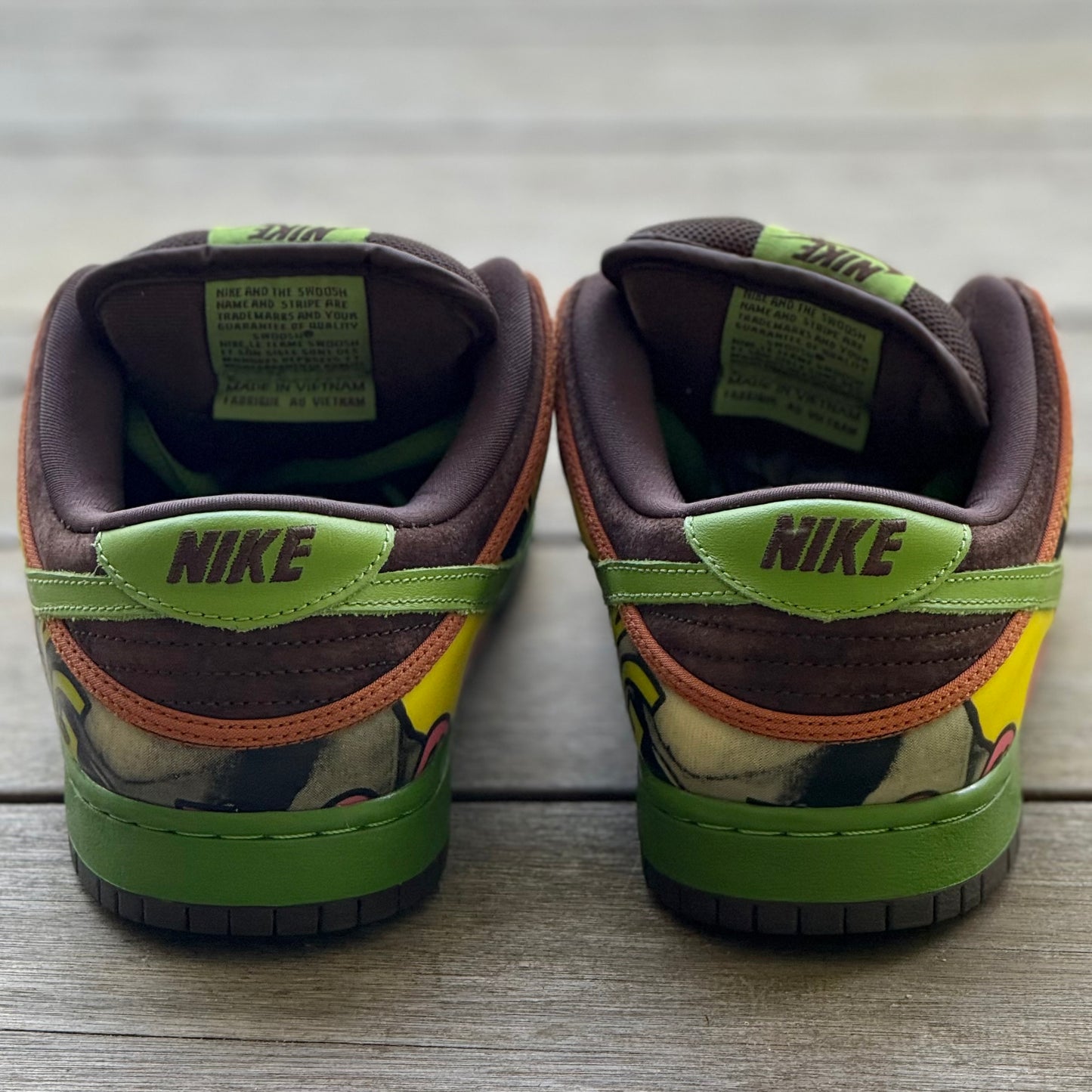 Nike SB Dunk Low De La Soul Size 8.5