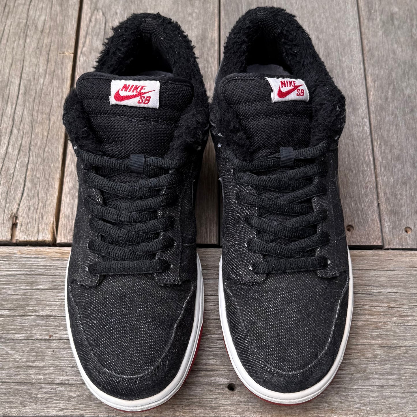 Nike SB Dunk Low Larry Perkins Size 11