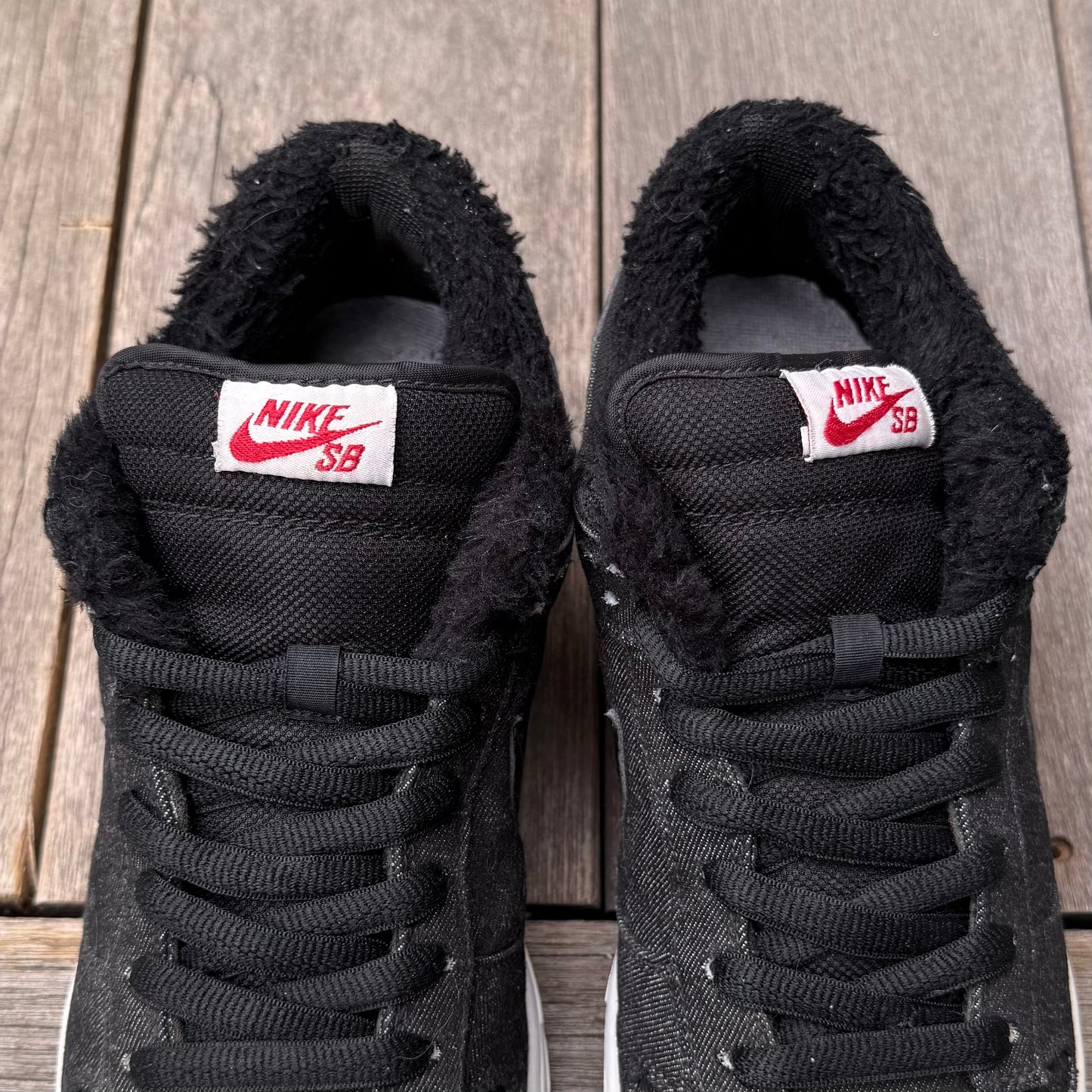 Nike SB Dunk Low Larry Perkins Size 11