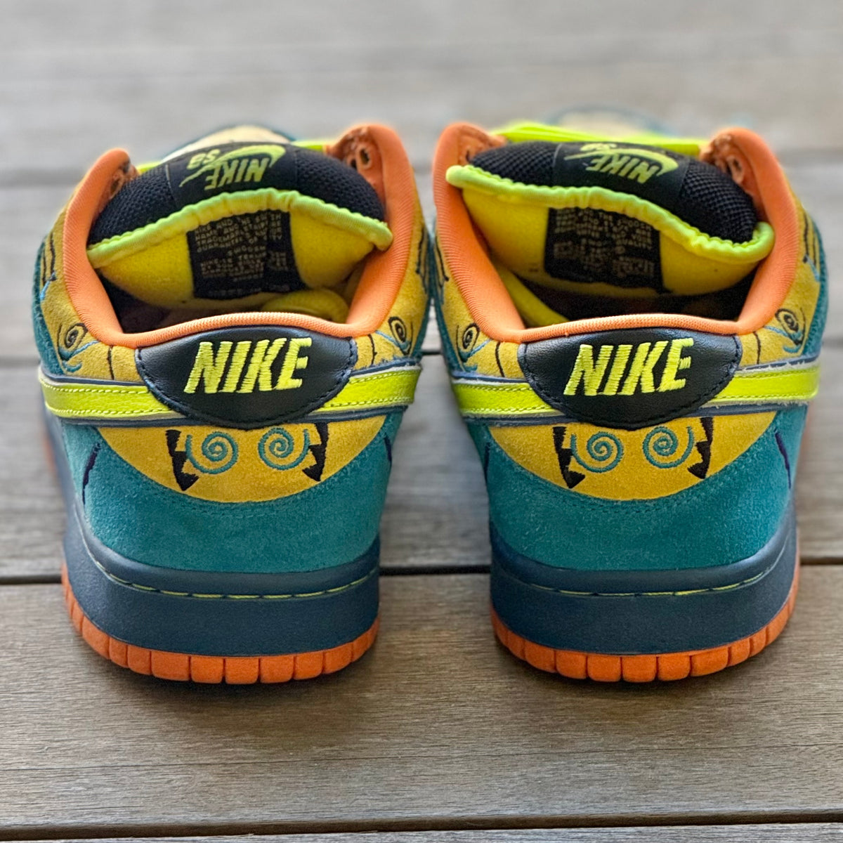 Nike SB Dunk Low Skate or Die Size 9