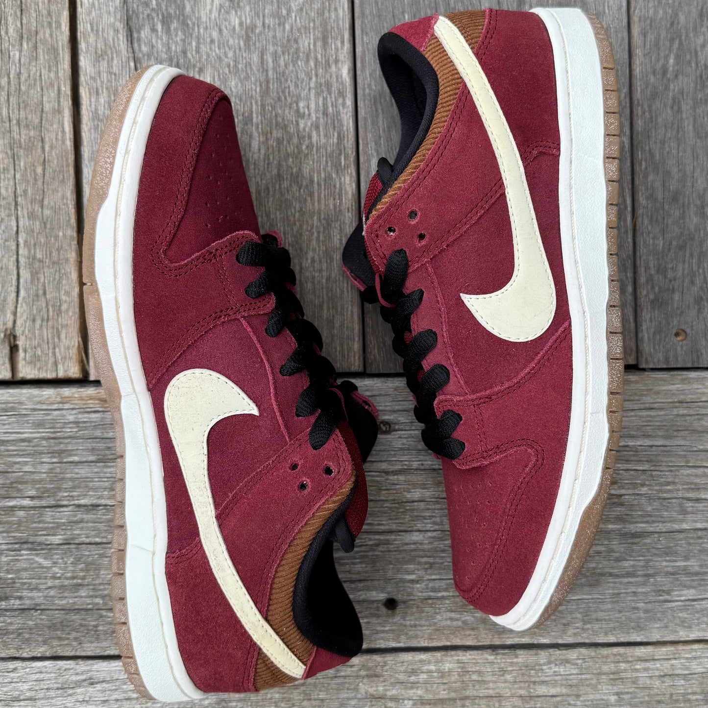 Nike SB Dunk Low Red Corduroy Size 8