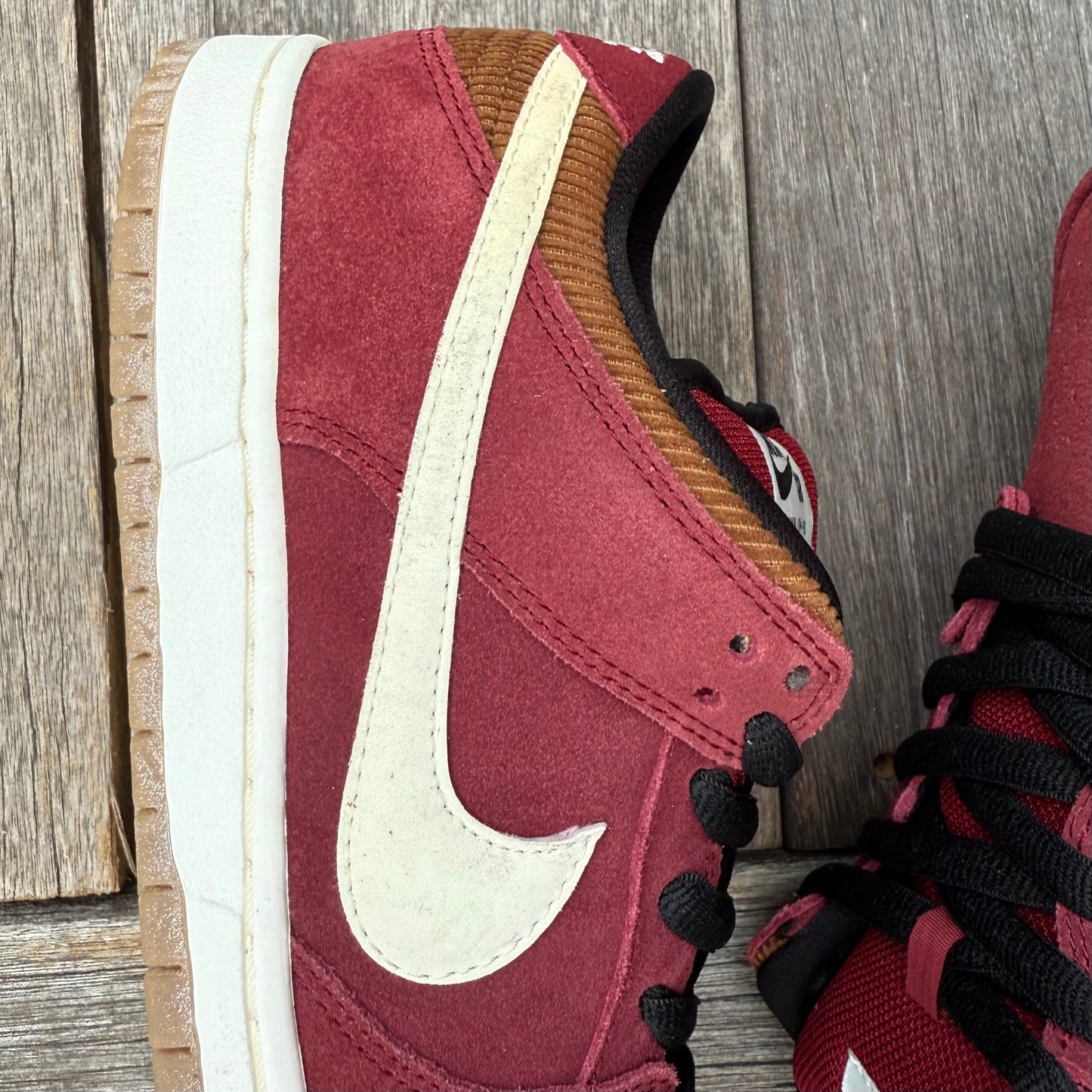 Nike SB Dunk Low Red Corduroy Size 8