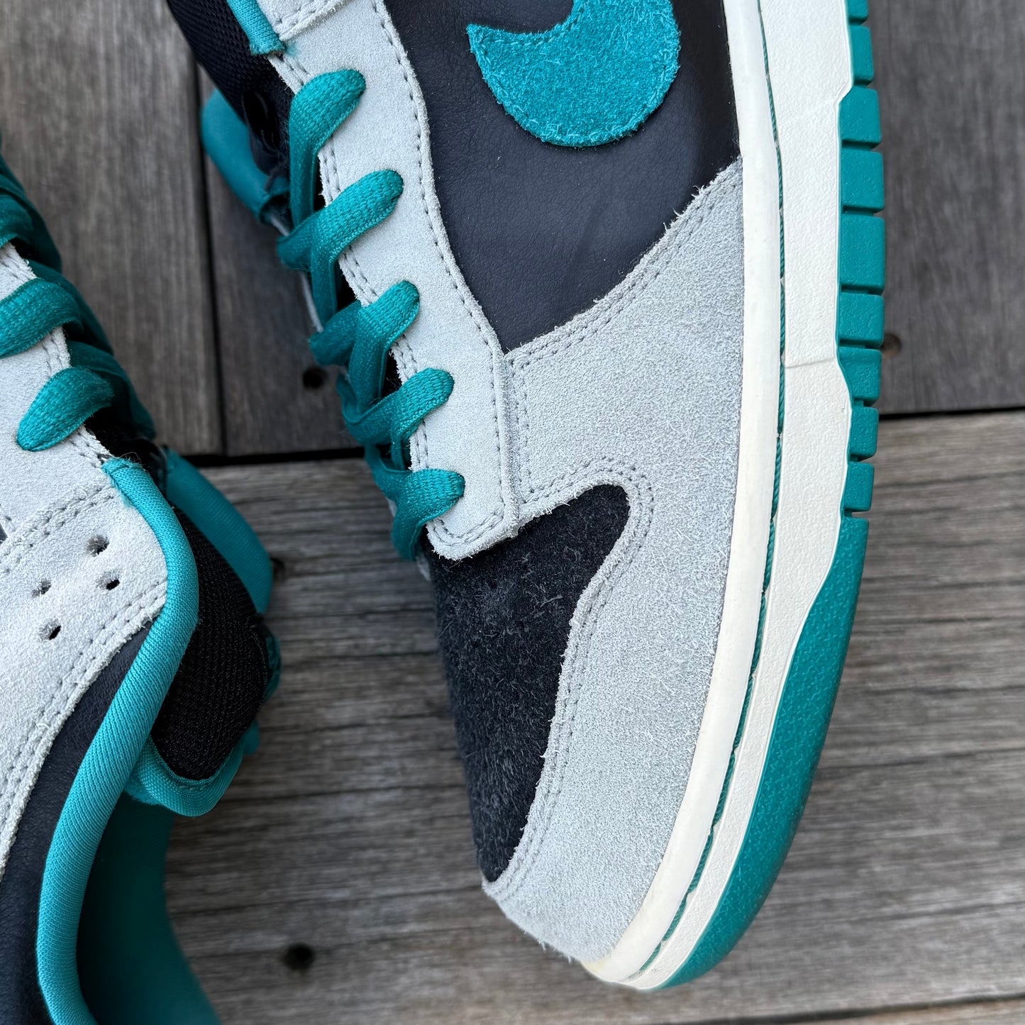 Nike SB Dunk Low Chrome Ball Incident Size 11.5