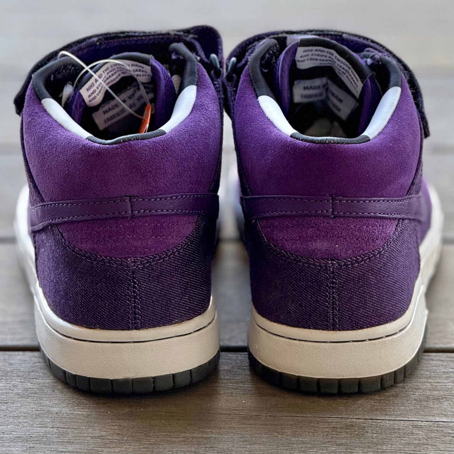 Nike SB Dunk Mid Dirty Money Size 9.5