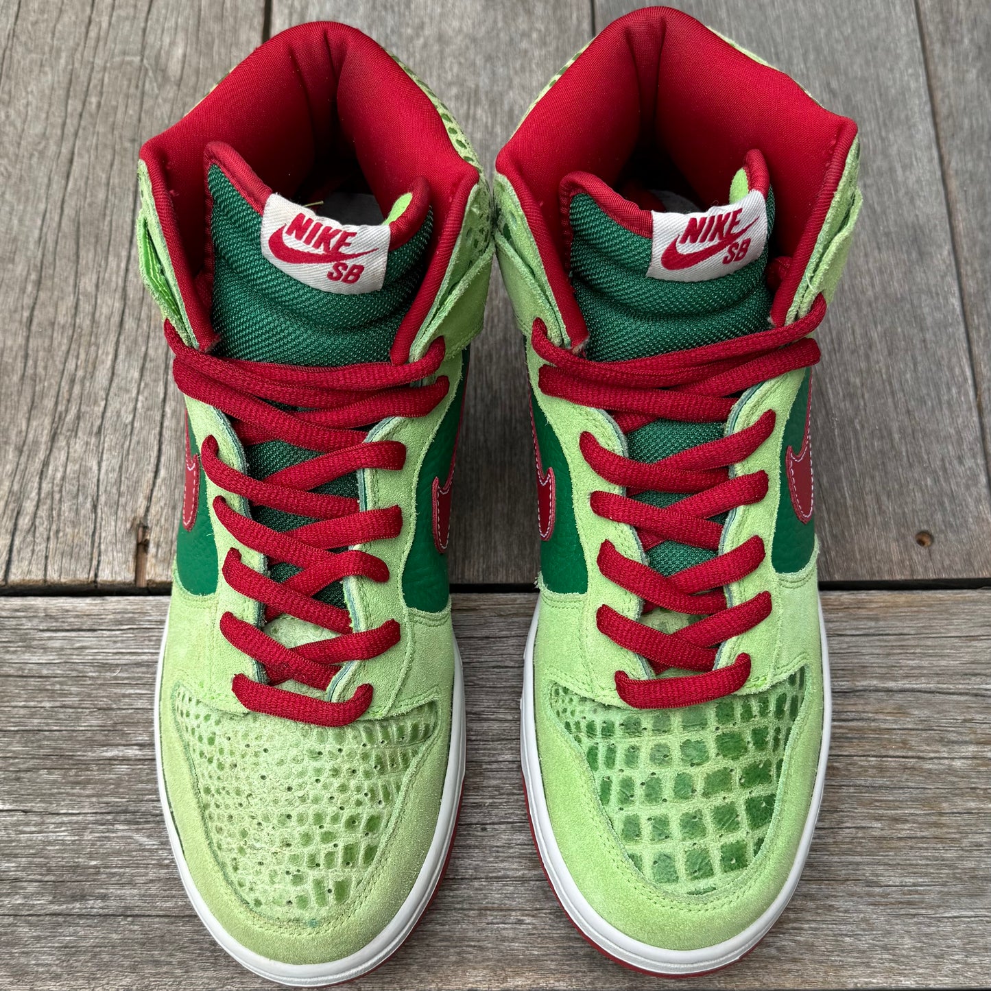 Nike SB Dunk High Dr Feelgood Size 9