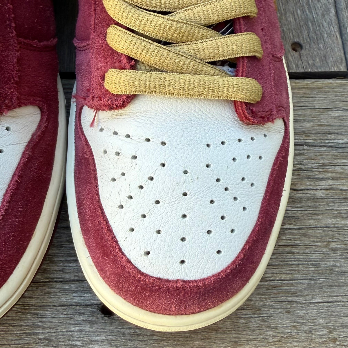 Nike SB Dunk Low Anchorman Size 9.5