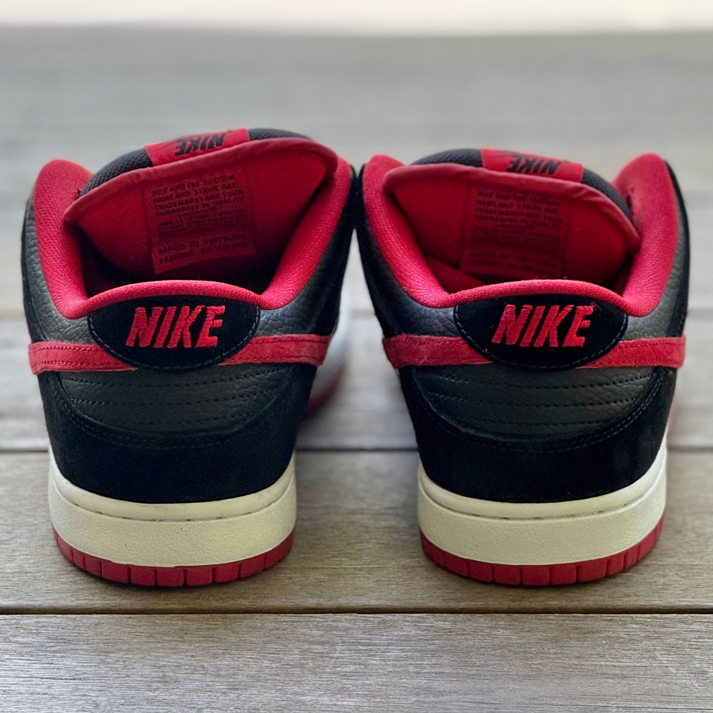 Nike SB Dunk Low Bred JPack Size 9