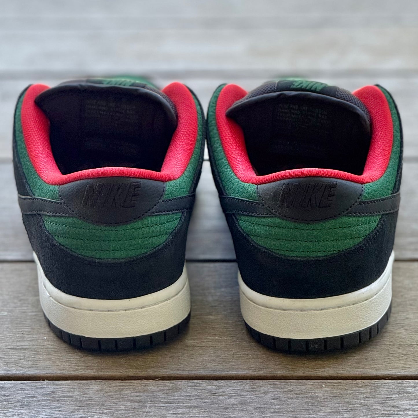 Nike SB Dunk Low Gucci Reptile Size 9