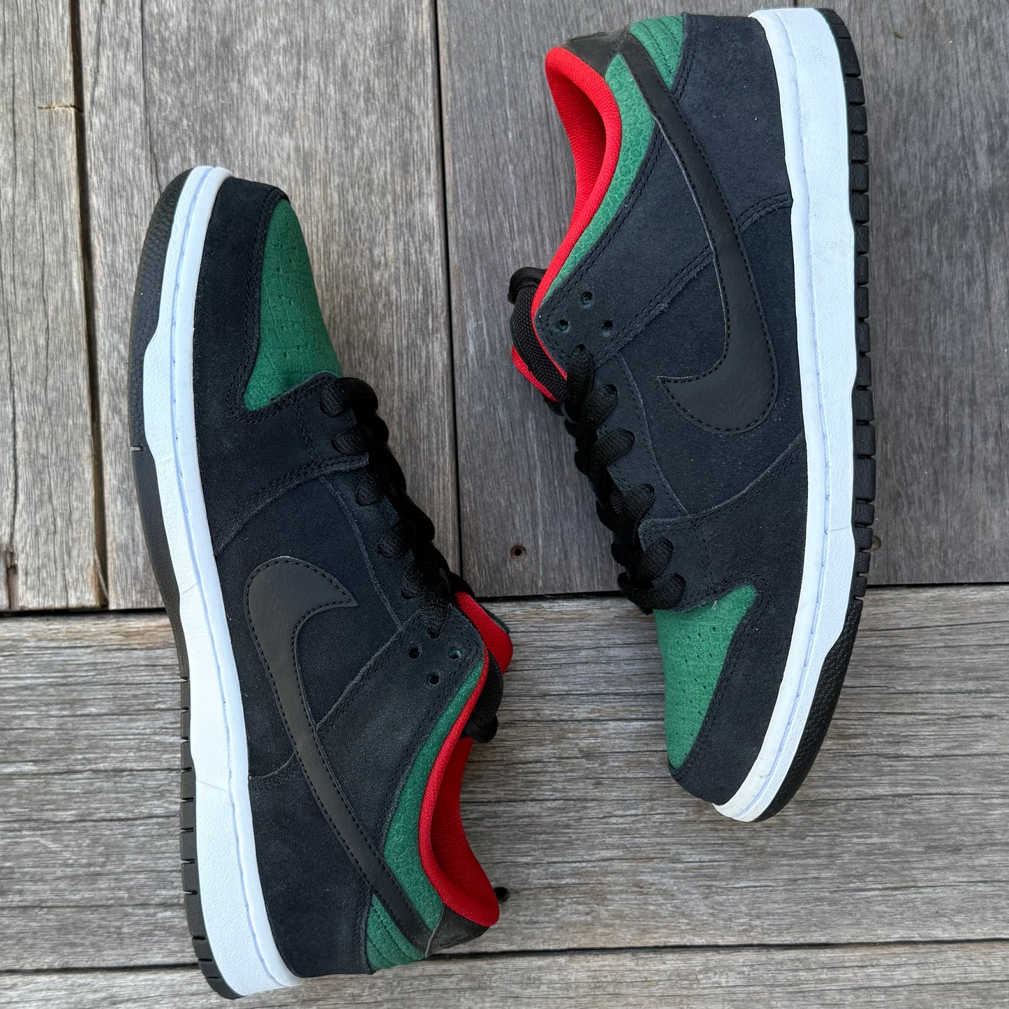 Nike SB Dunk Low Gucci Reptile Size 9