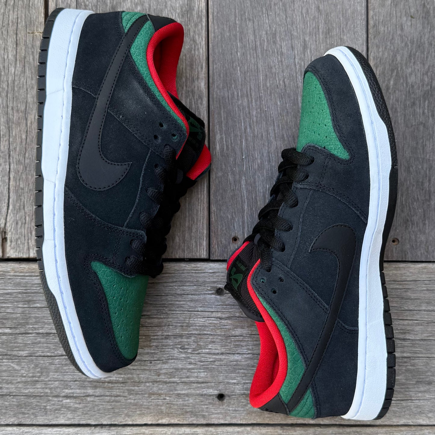 Nike SB Dunk Low Gucci Reptile Size 9