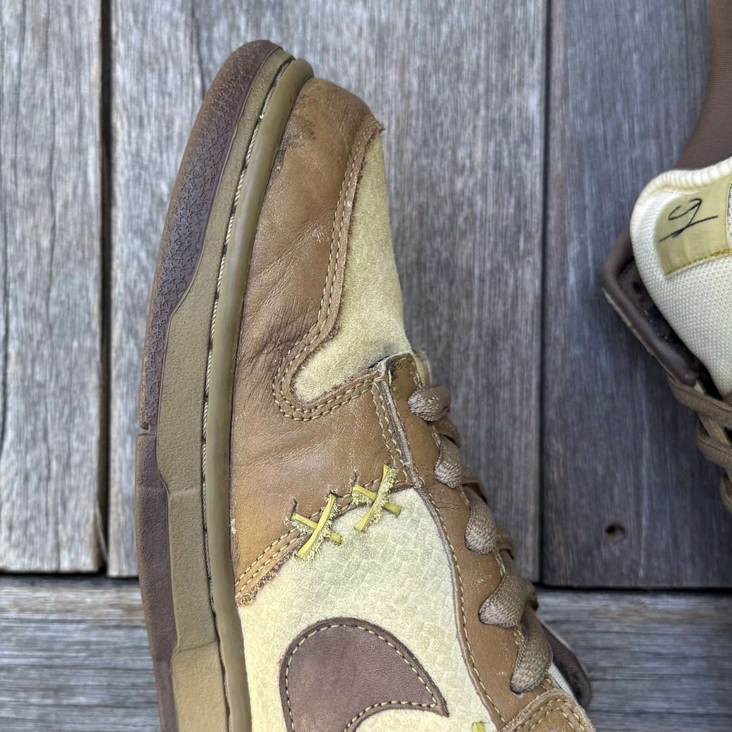 Nike SB Dunk Low Shanghai 2 Size 10.5
