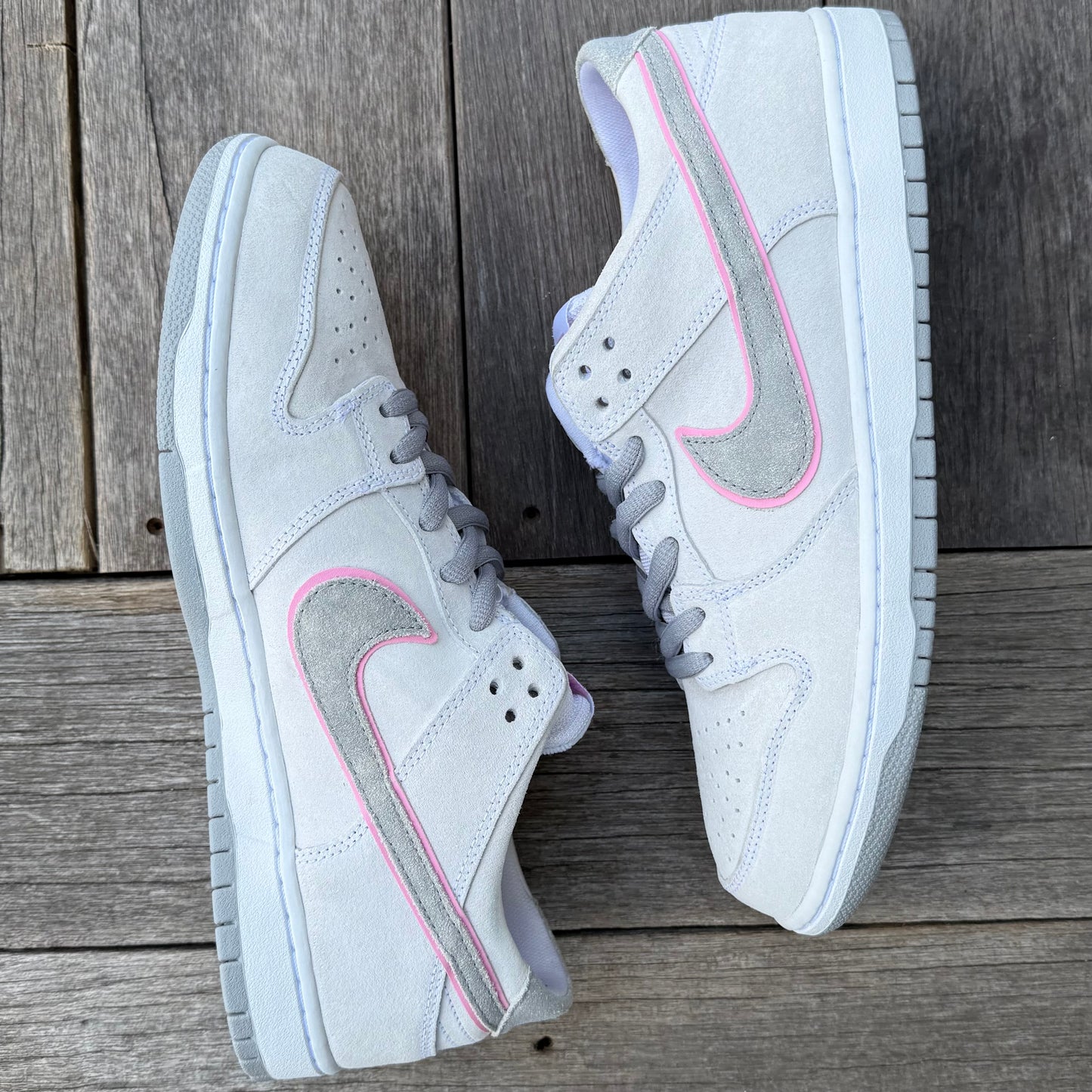 Nike SB Dunk Low Perfect Pink IW Size 12