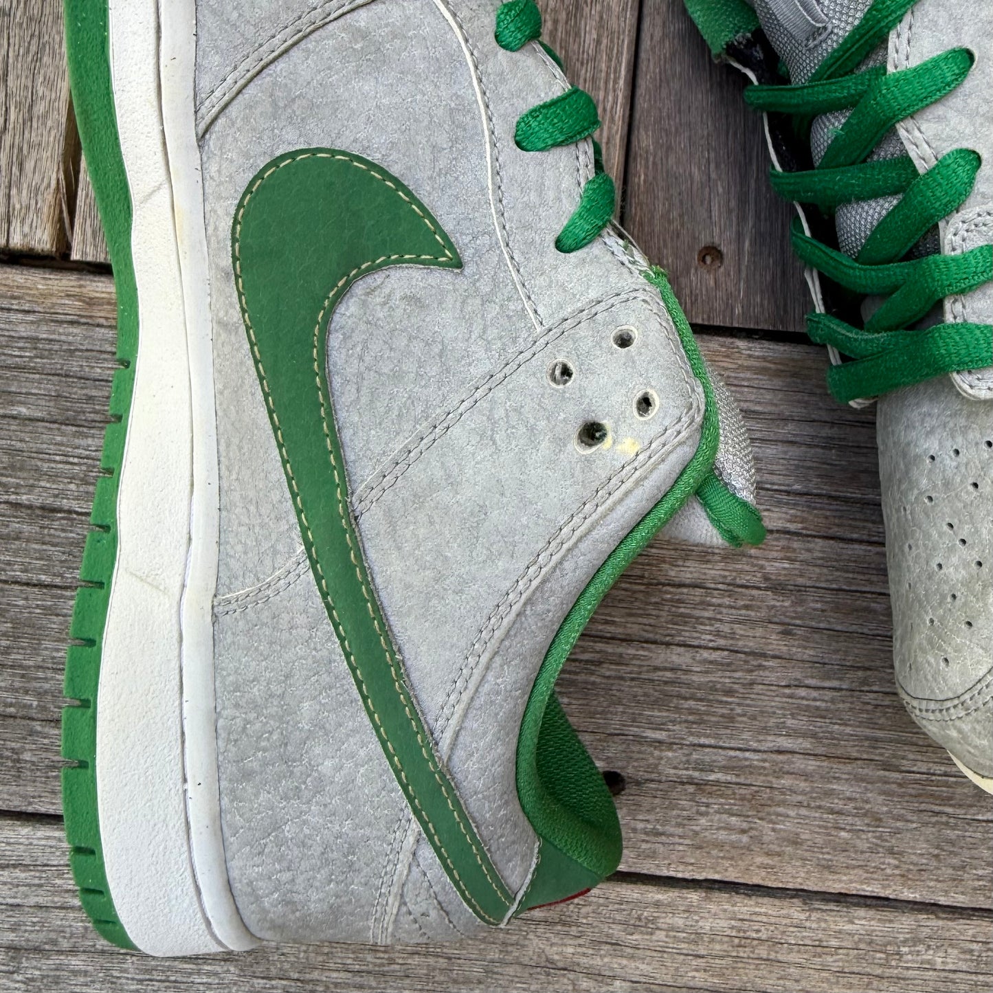 Nike SB Dunk Low Medusa Size 10.5