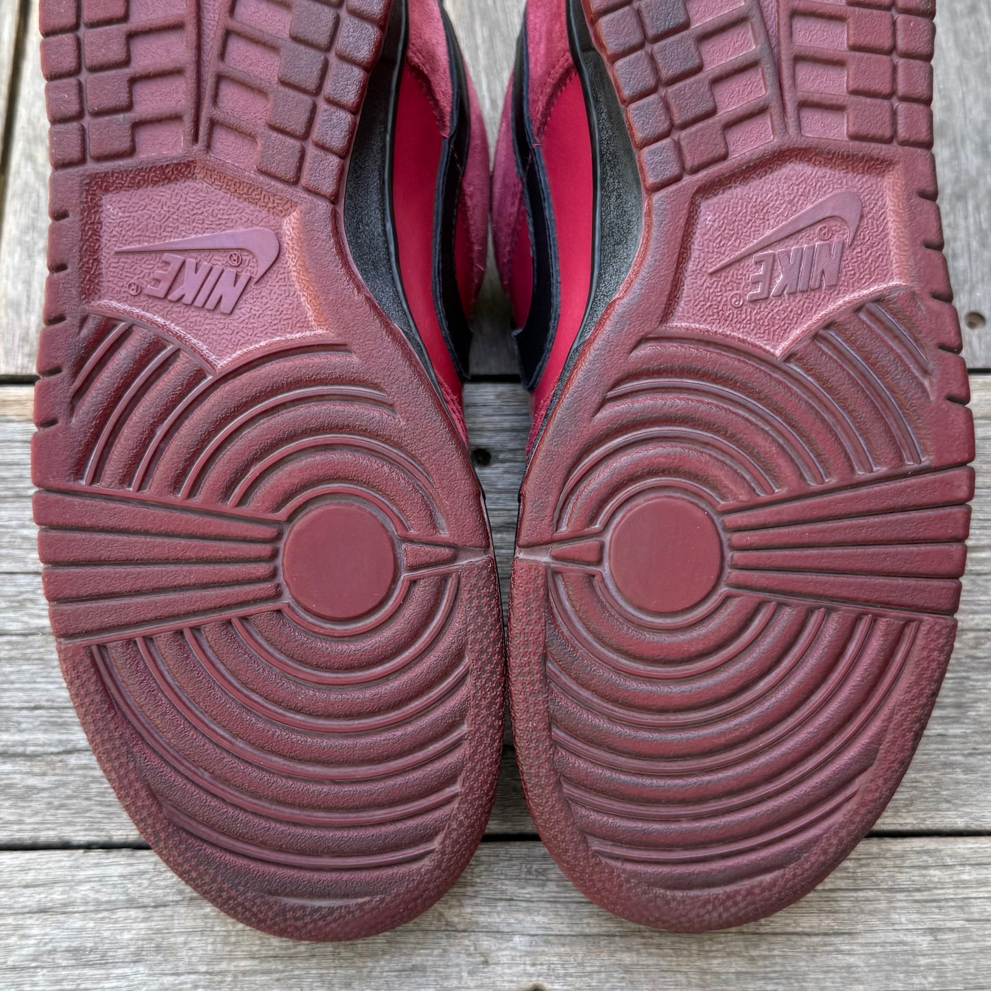 Nike SB Dunk Low Milli Vanilli Size 10