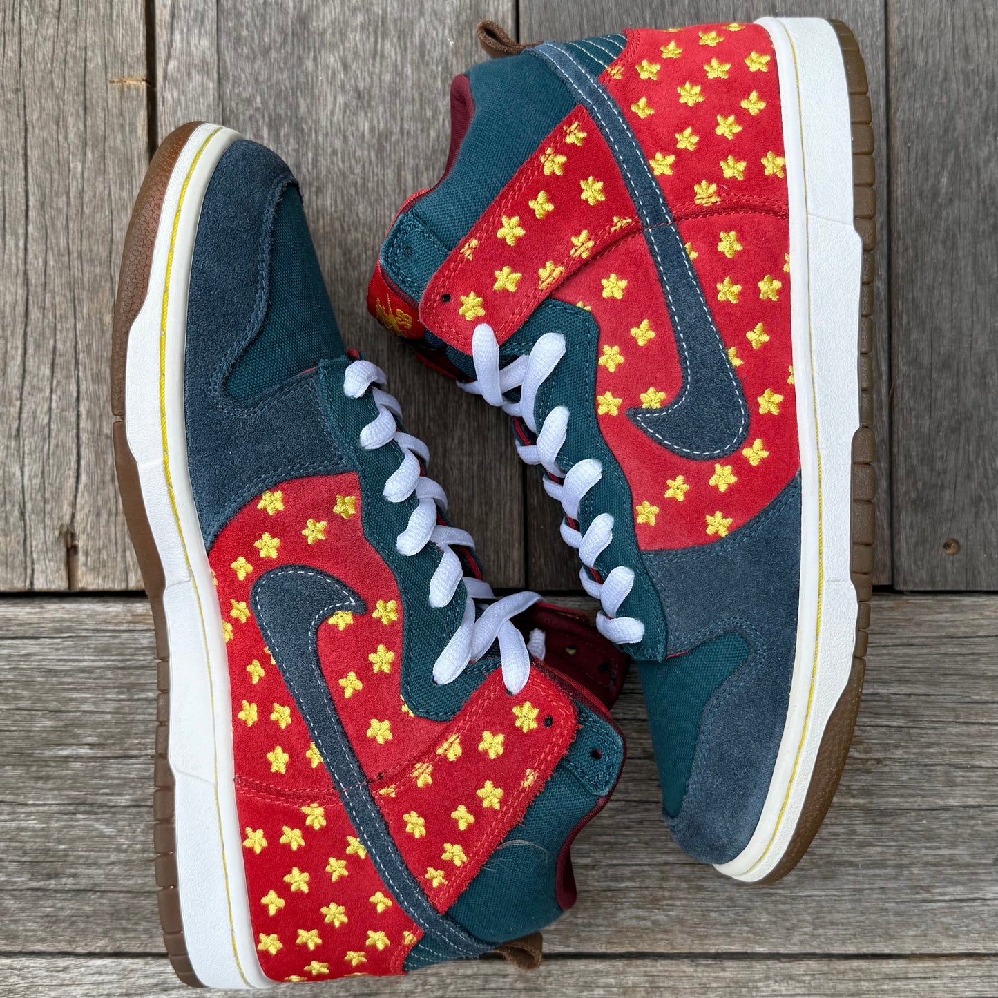 Nike SB Dunk High Quagmire Size 9.5