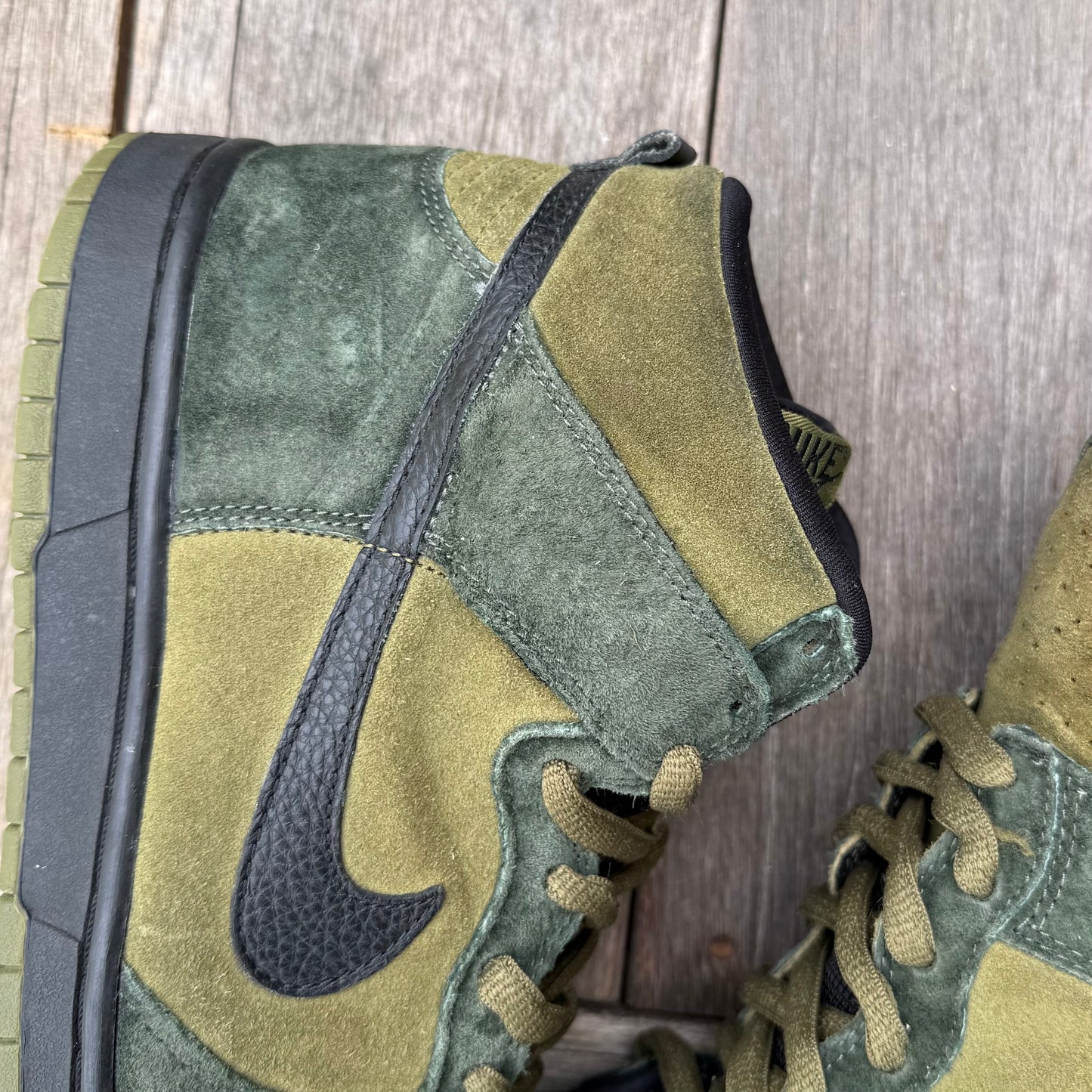 Nike SB Dunk High Hulk Size 10