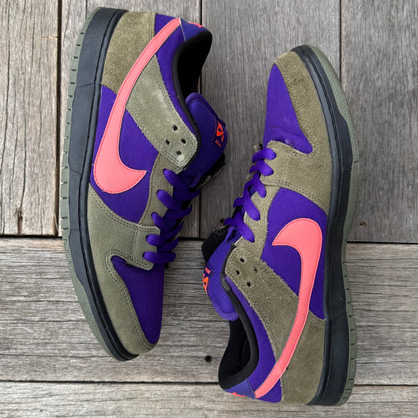Nike SB Dunk Low Medium Olive Atomic Size 12