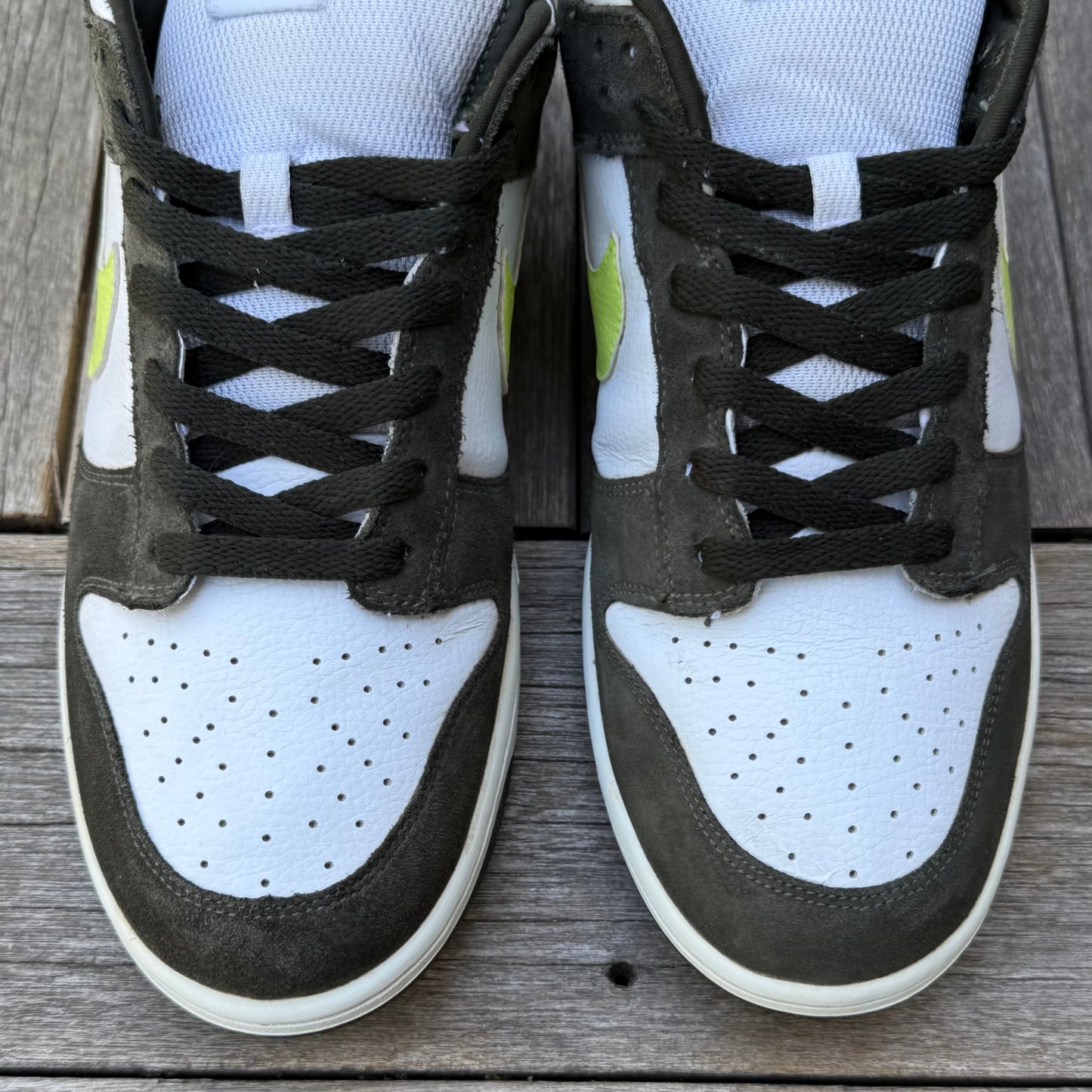 Nike Dunk Low 6.0 Volt White Dark Army Size 12