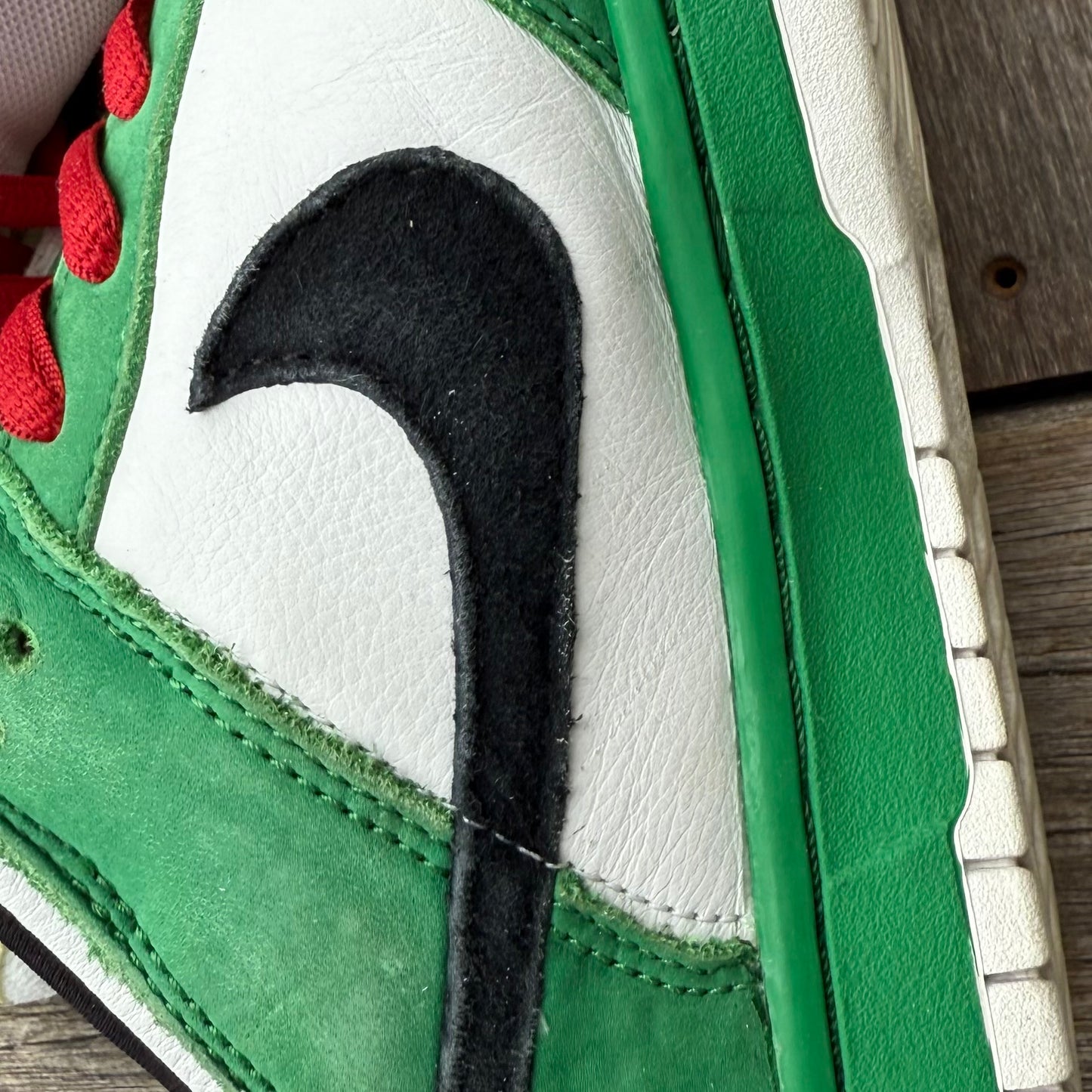 Nike SB Dunk Low Heineken Size 11