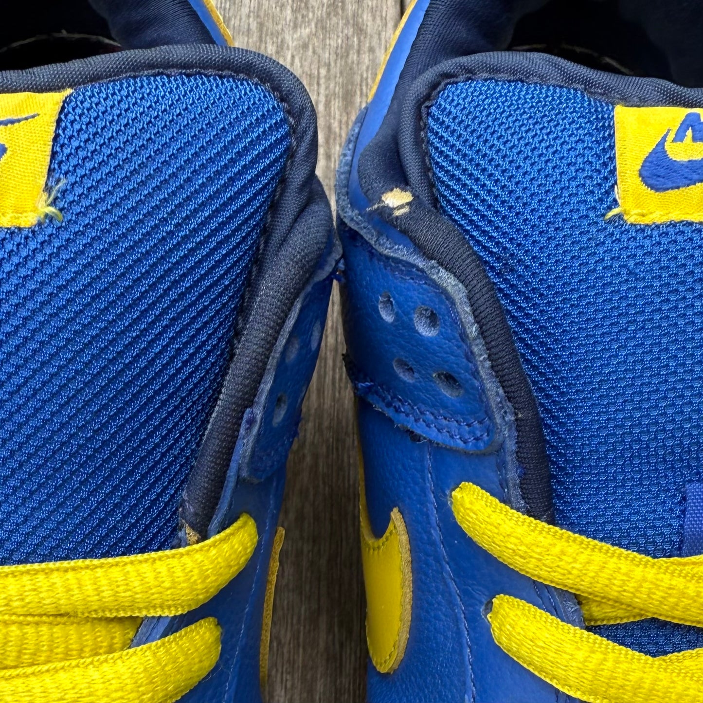 Nike SB Dunk Low Boca Jr Size 9