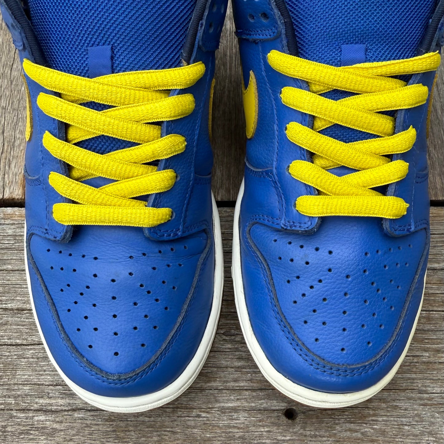 Nike SB Dunk Low Boca Jr Size 9