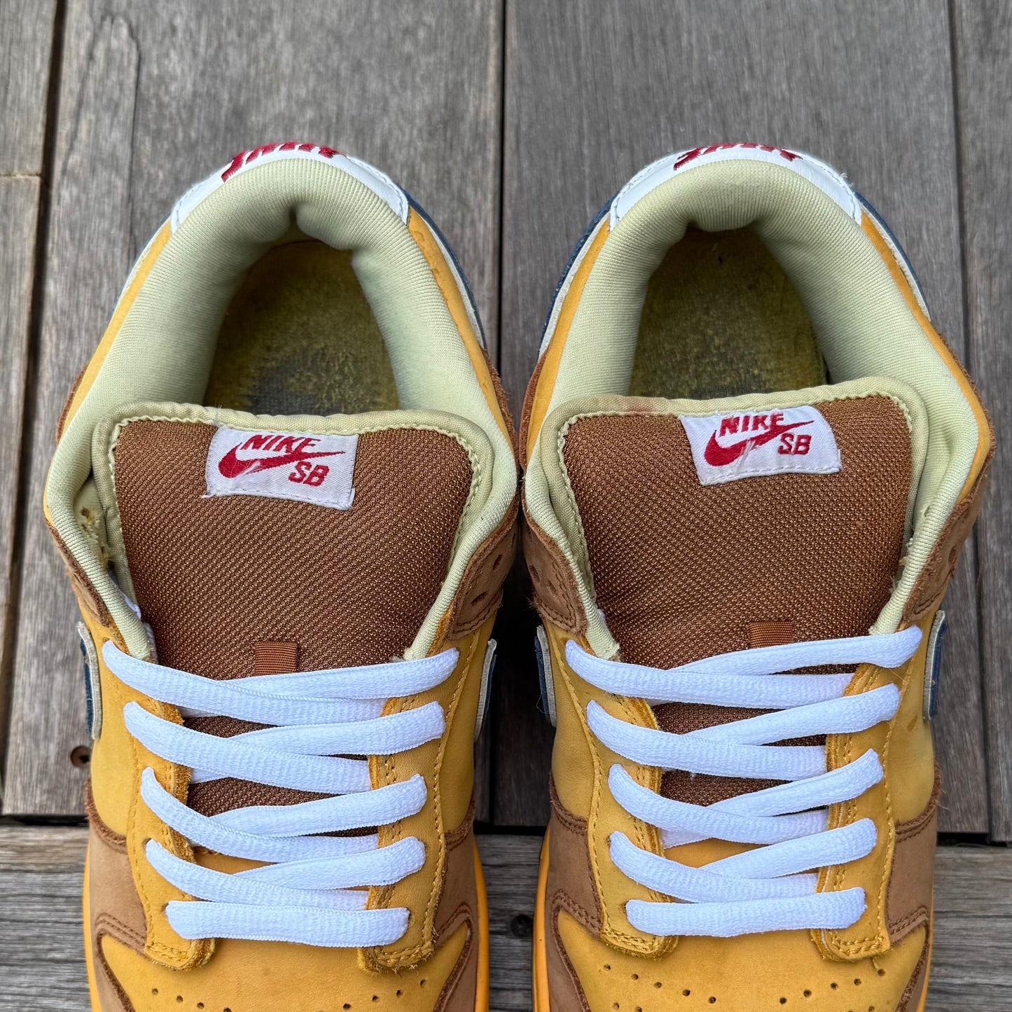 Nike SB Dunk Low Newcastle Size 9.5