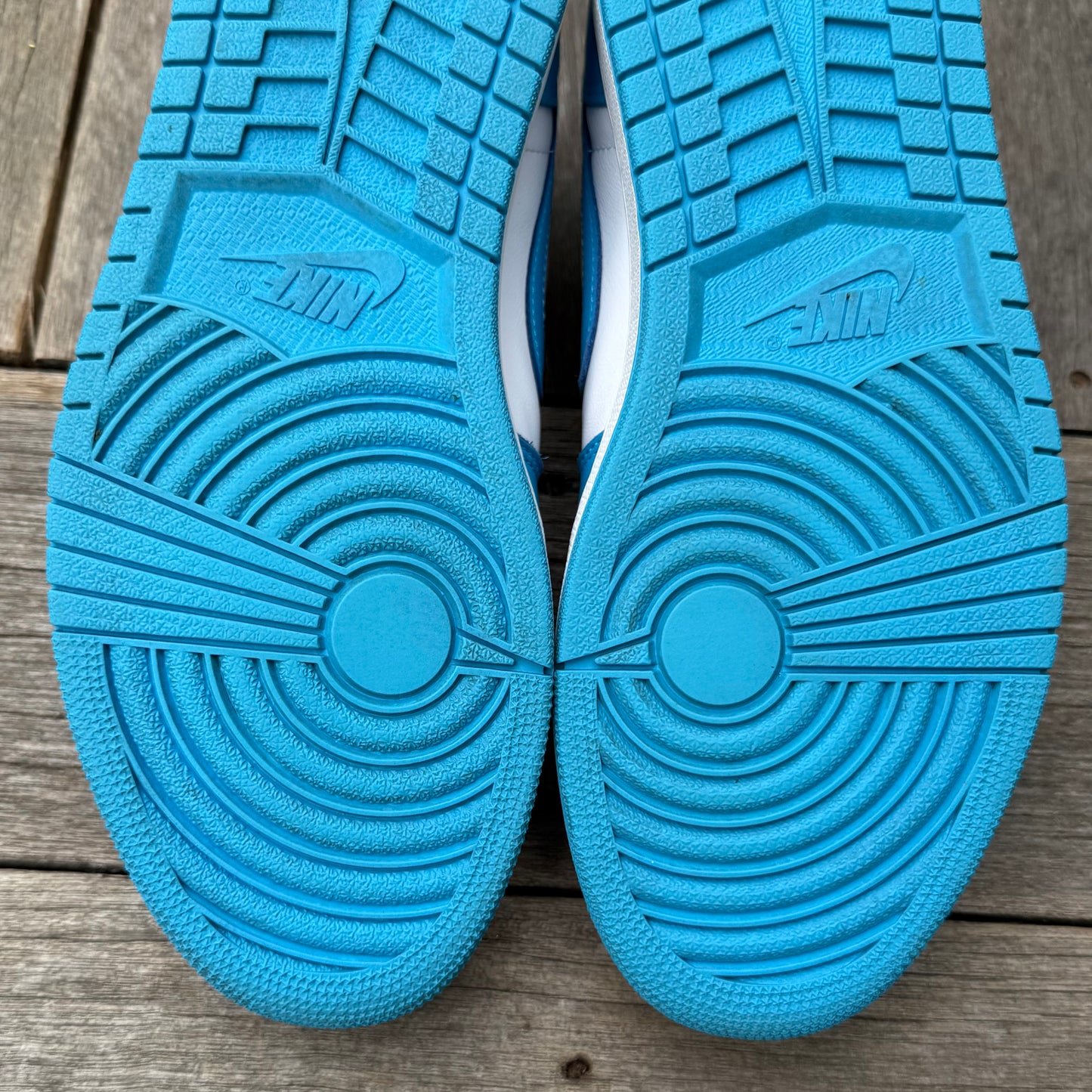 Nike SB Jordan 1 Koston UNC Powder Blue Size 9.5