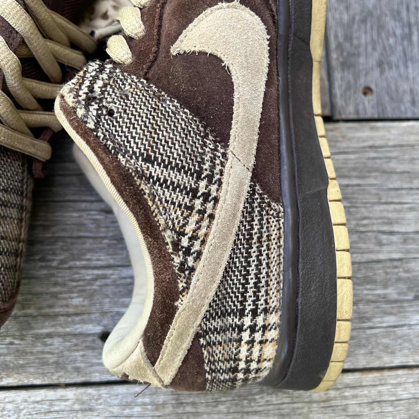 Nike SB Dunk Low Tweed Size 10