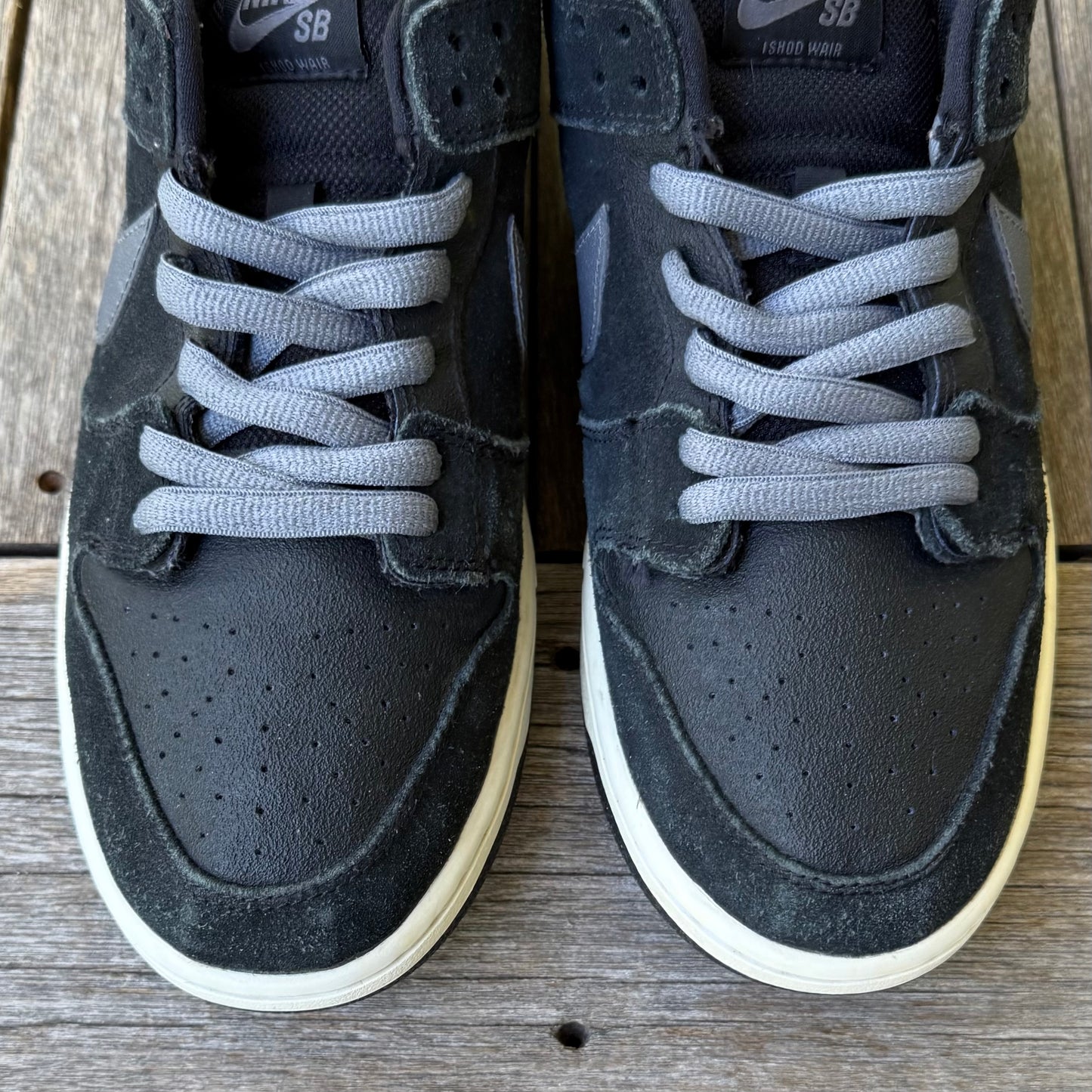 Nike SB Dunk Low Black Light Griptape Size 11.5