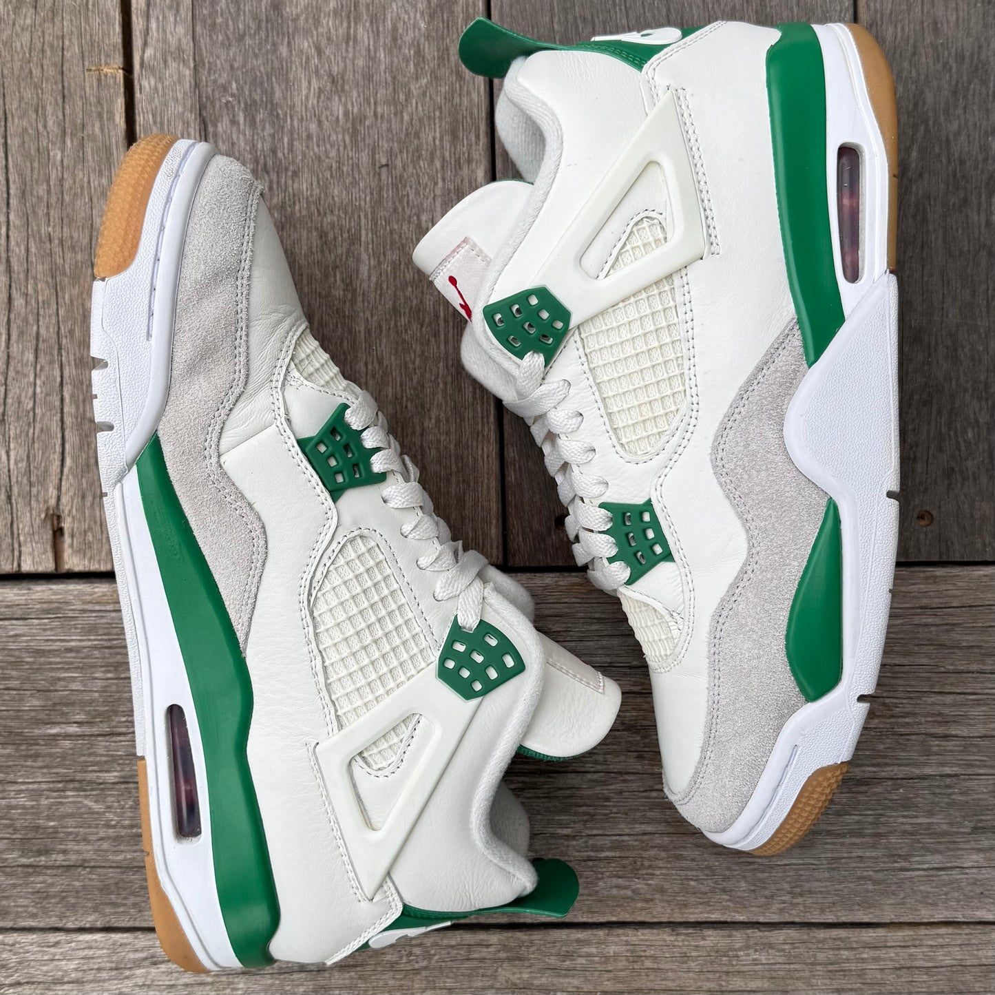 Nike SB Jordan 4 Pine Green Size 9