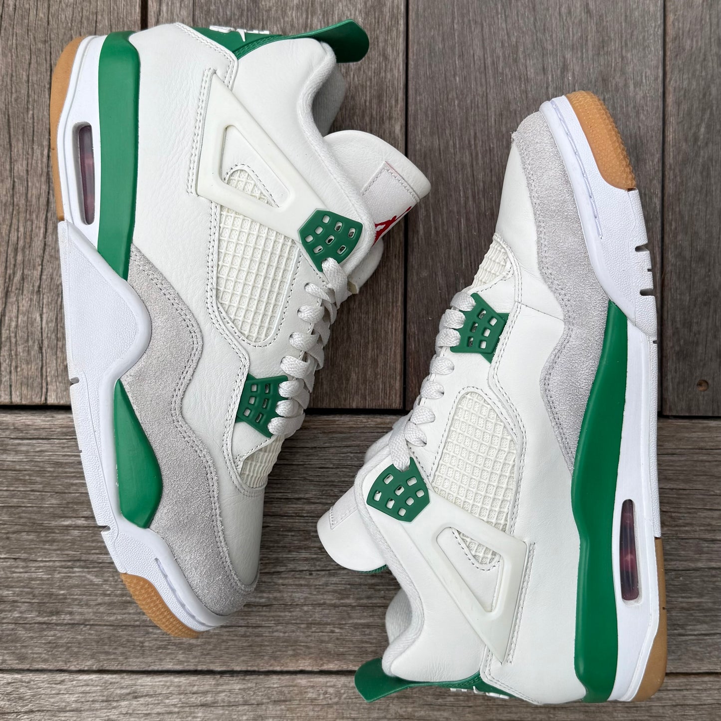 Nike SB Jordan 4 Pine Green Size 9