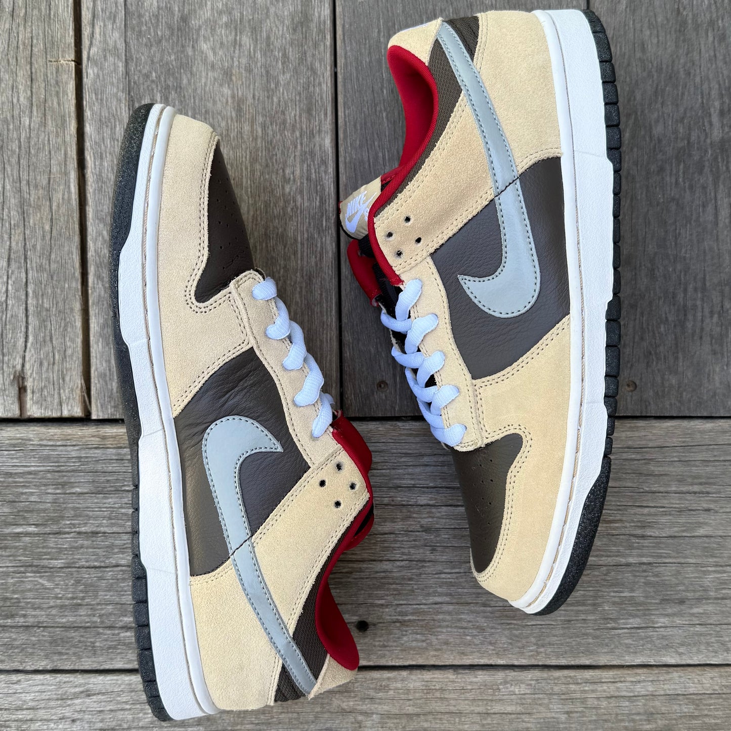 Nike SB Dunk Low Dark Chocolate Size 10.5