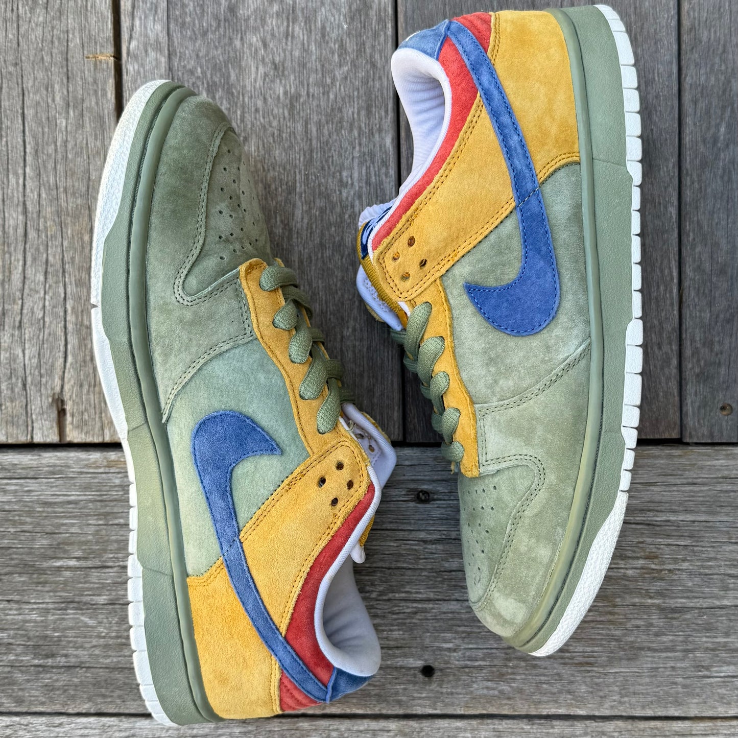 Nike SB Dunk Low Puff N Stuff Size 9.5