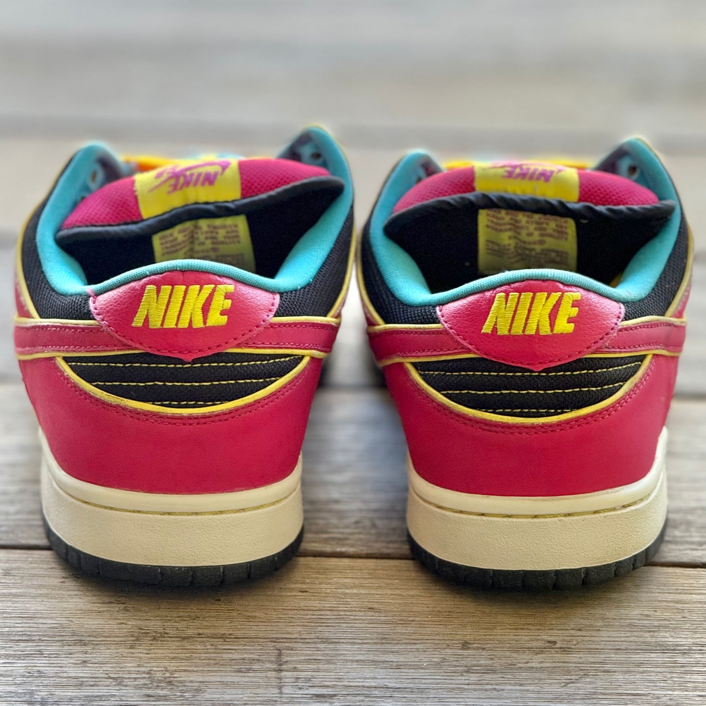 Nike SB Dunk Low Miss PacMan Size 11