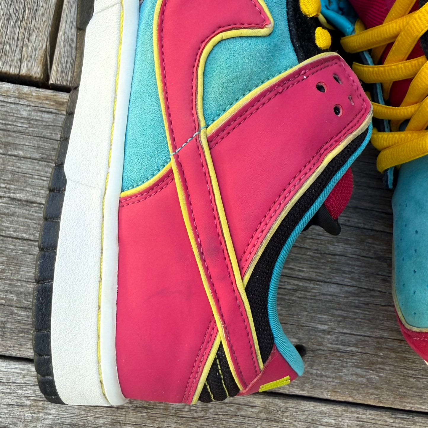 Nike SB Dunk Low Miss PacMan Size 11