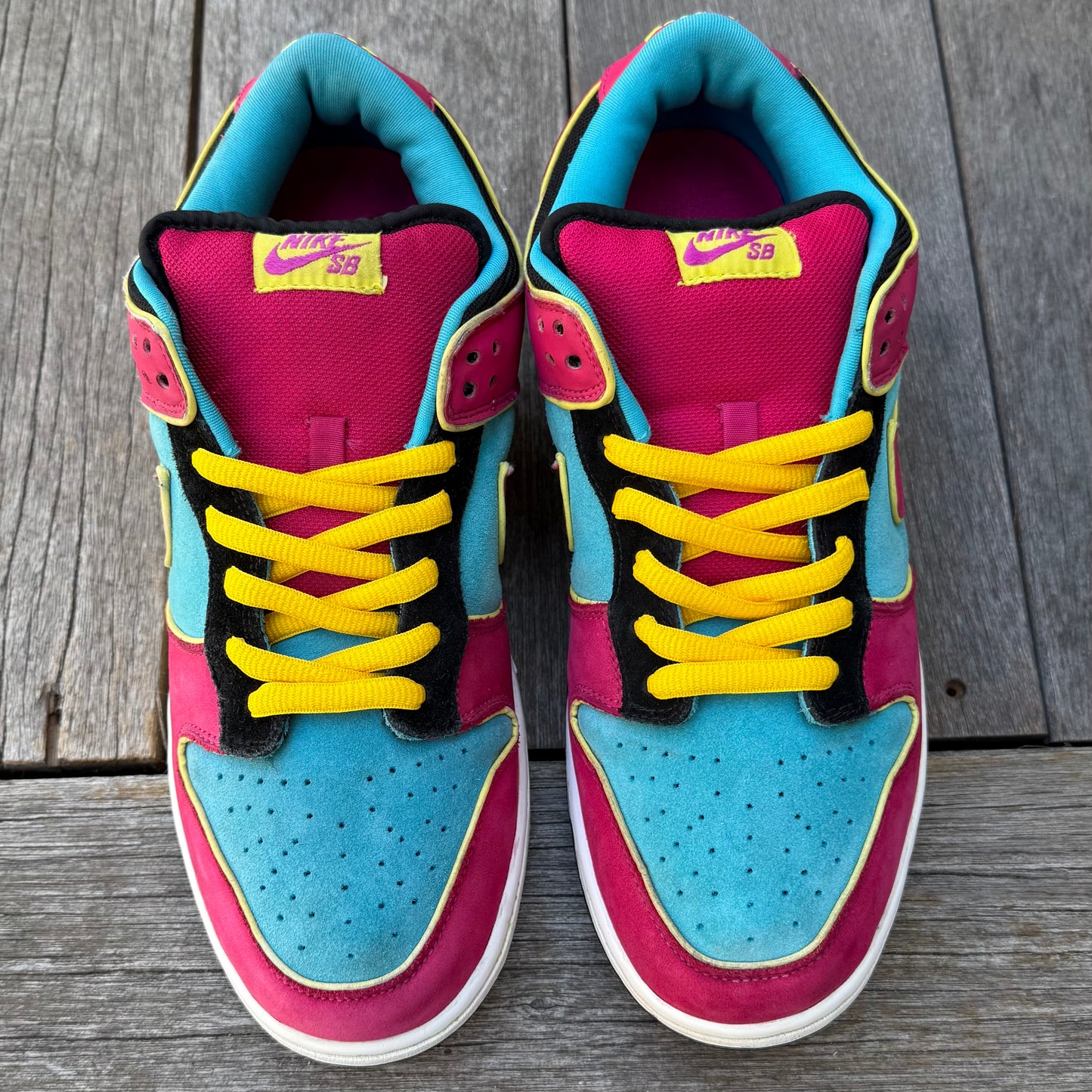 Nike SB Dunk Low Miss PacMan Size 11