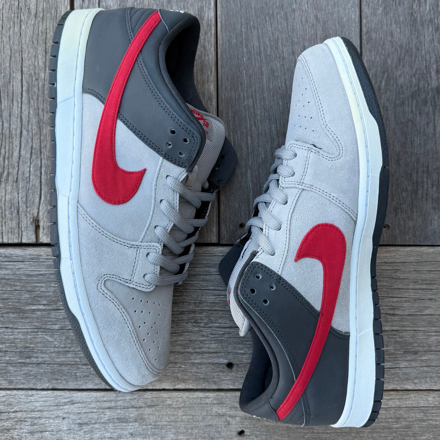 Nike SB Dunk Low Medium Grey Red Size 14