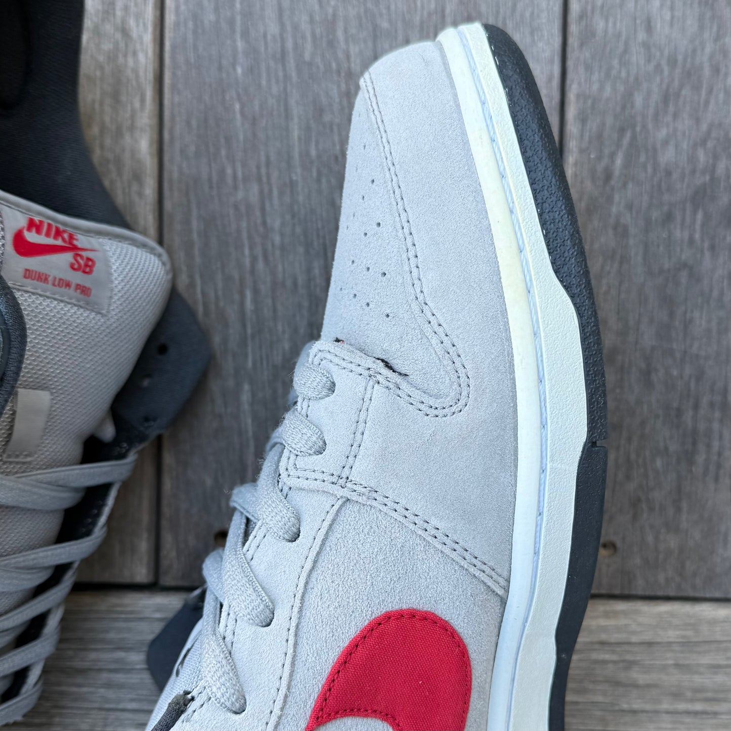 Nike SB Dunk Low Medium Grey Red Size 14