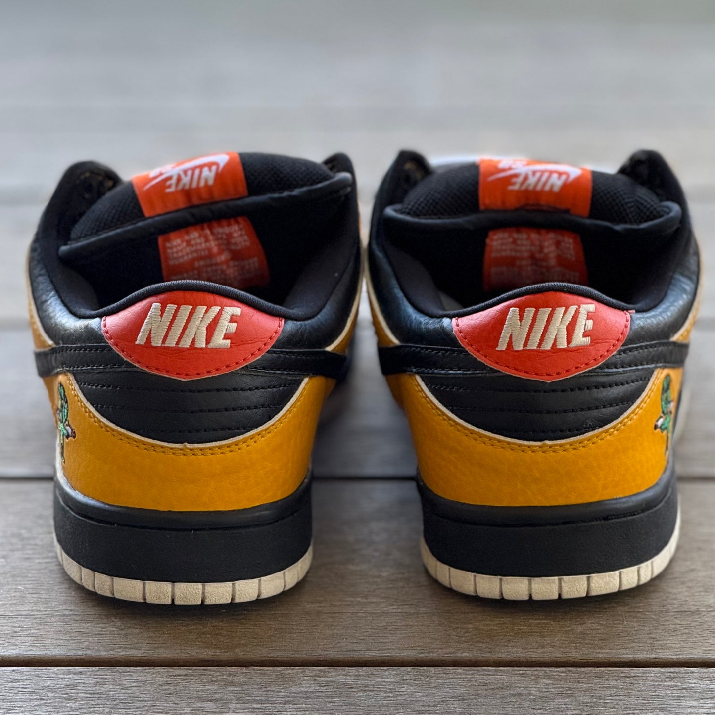 Nike SB Dunk Low RayGun (Black) Size 9.5